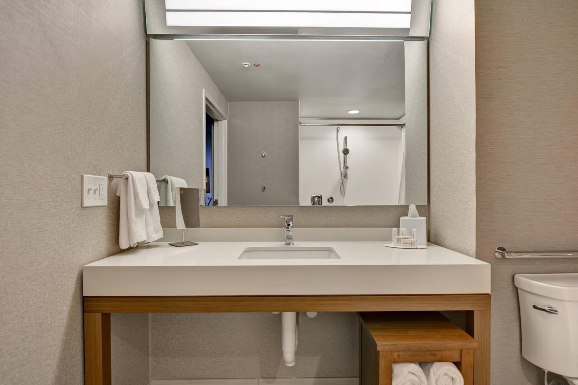 Courtyard by Marriott Jackson Madison gallery photo in Madison, MS — image 13