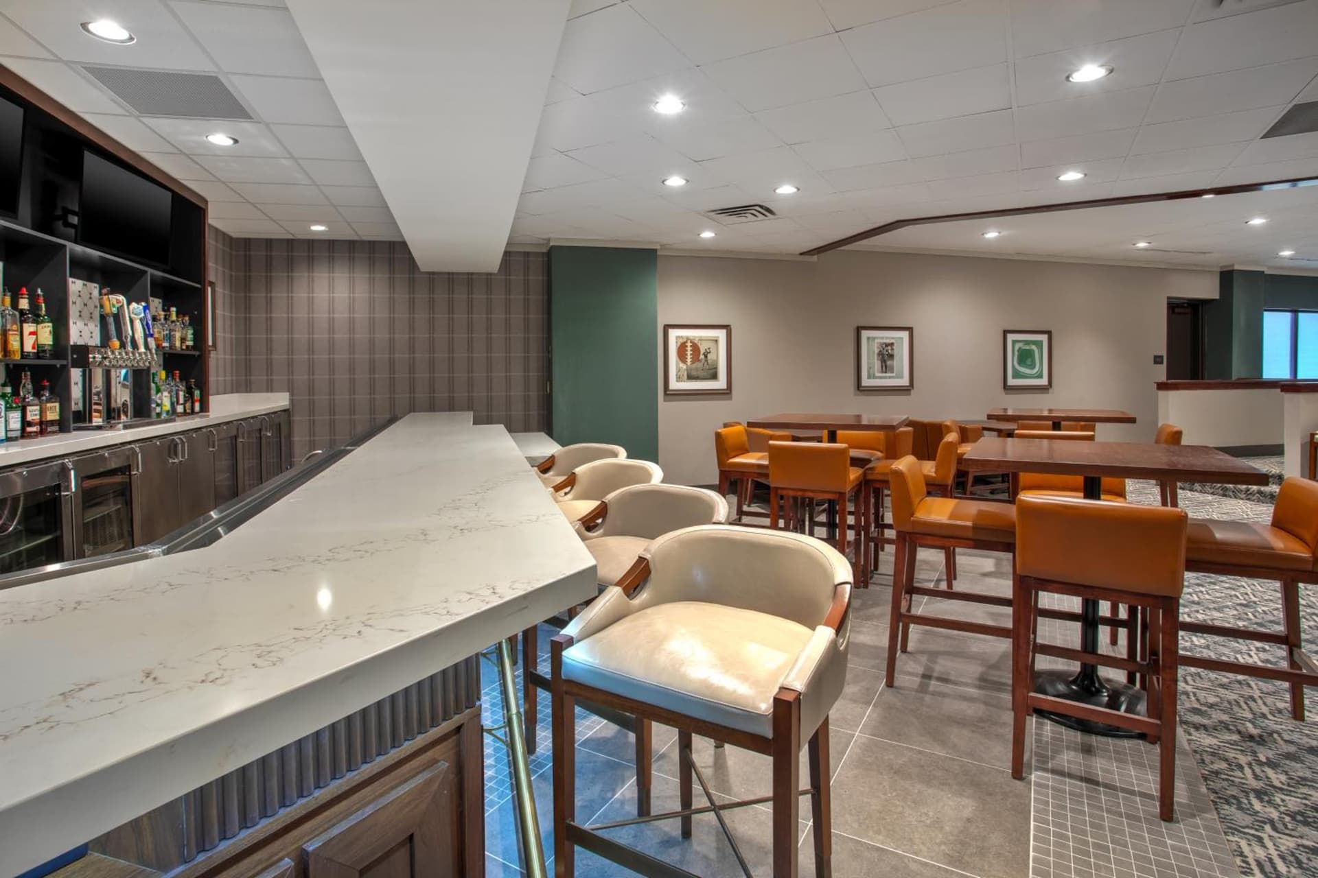 DoubleTree by Hilton Lansing gallery photo in Lansing, MI — image 83