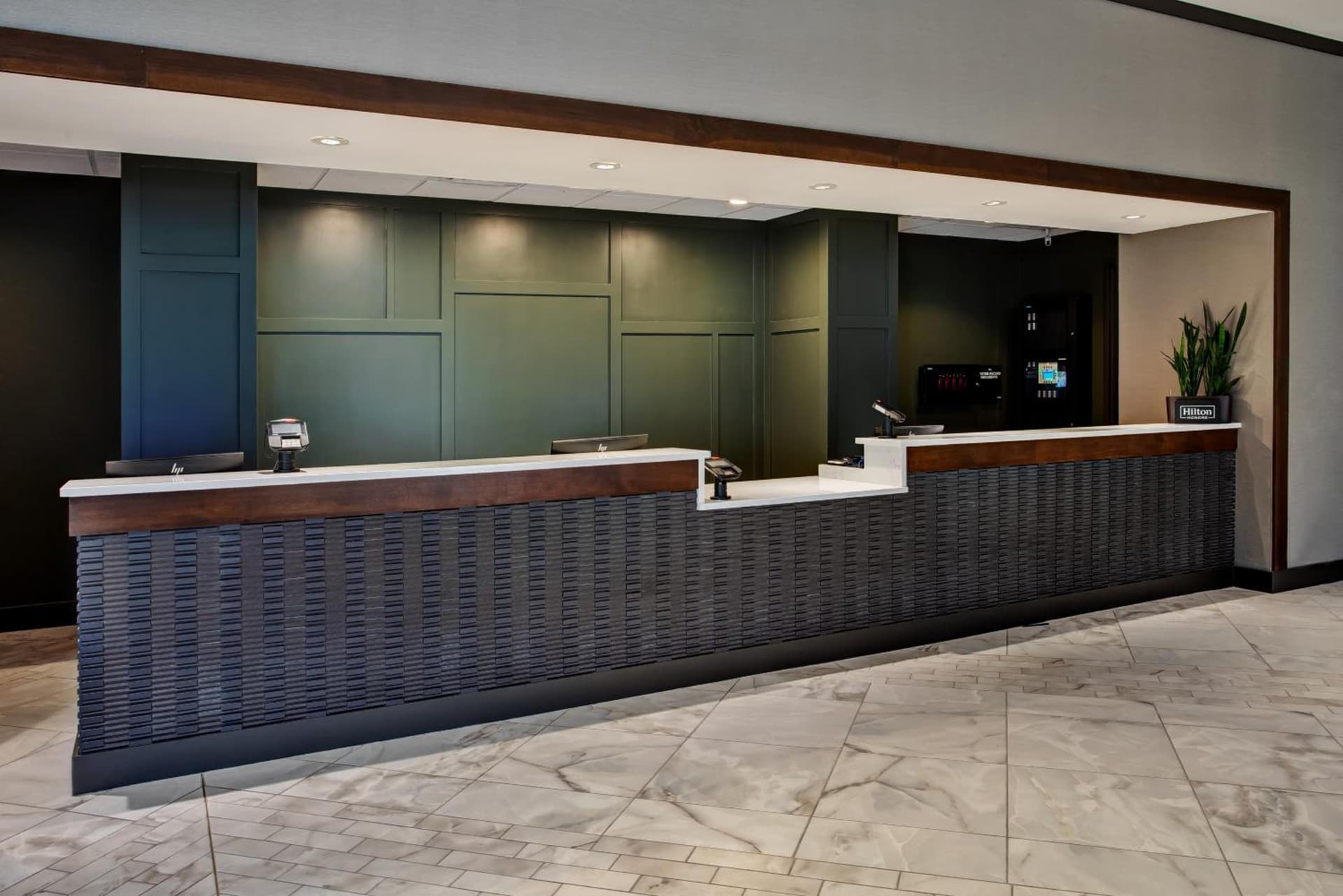 DoubleTree by Hilton Lansing gallery photo in Lansing, MI — image 25