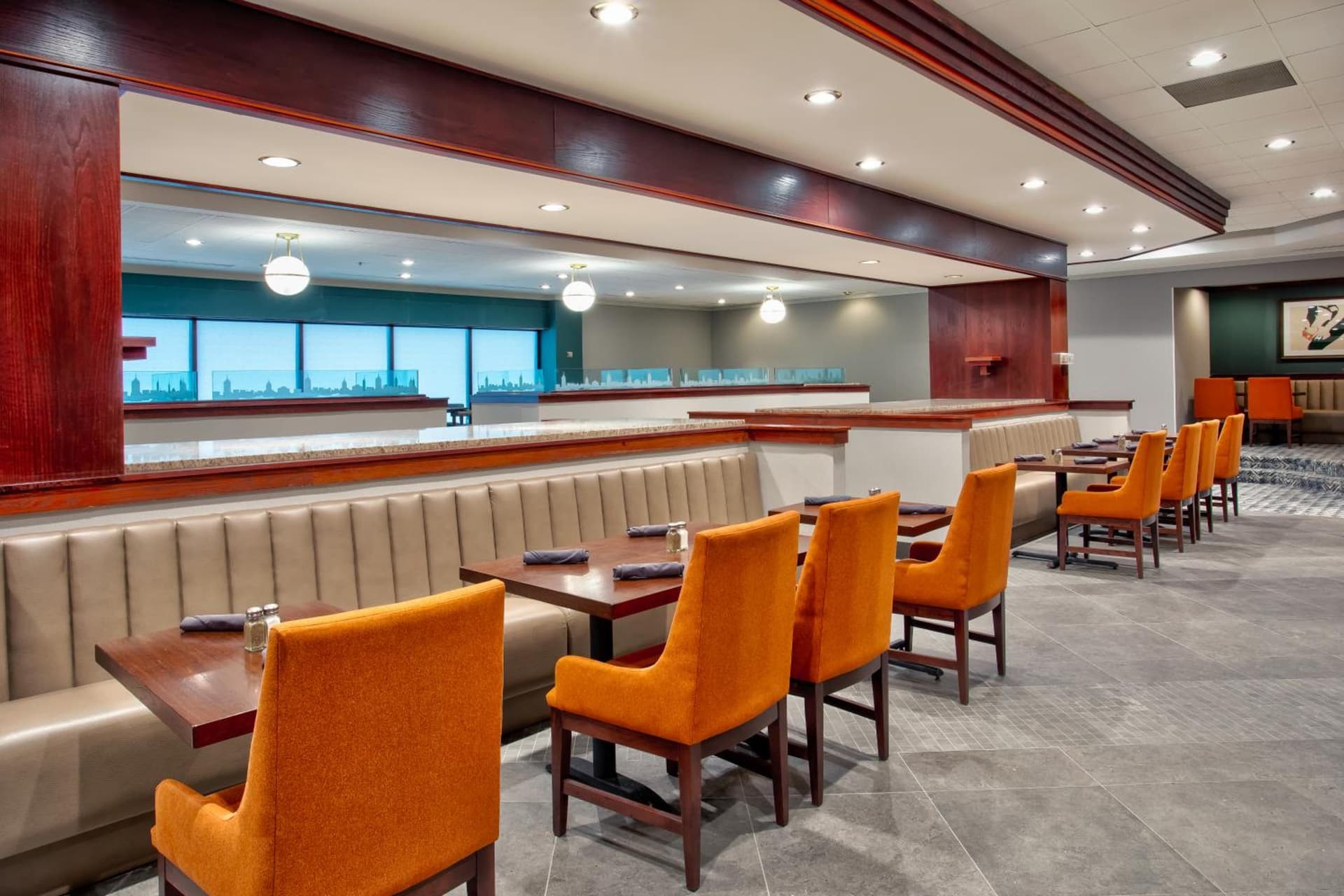 DoubleTree by Hilton Lansing gallery photo in Lansing, MI — image 49