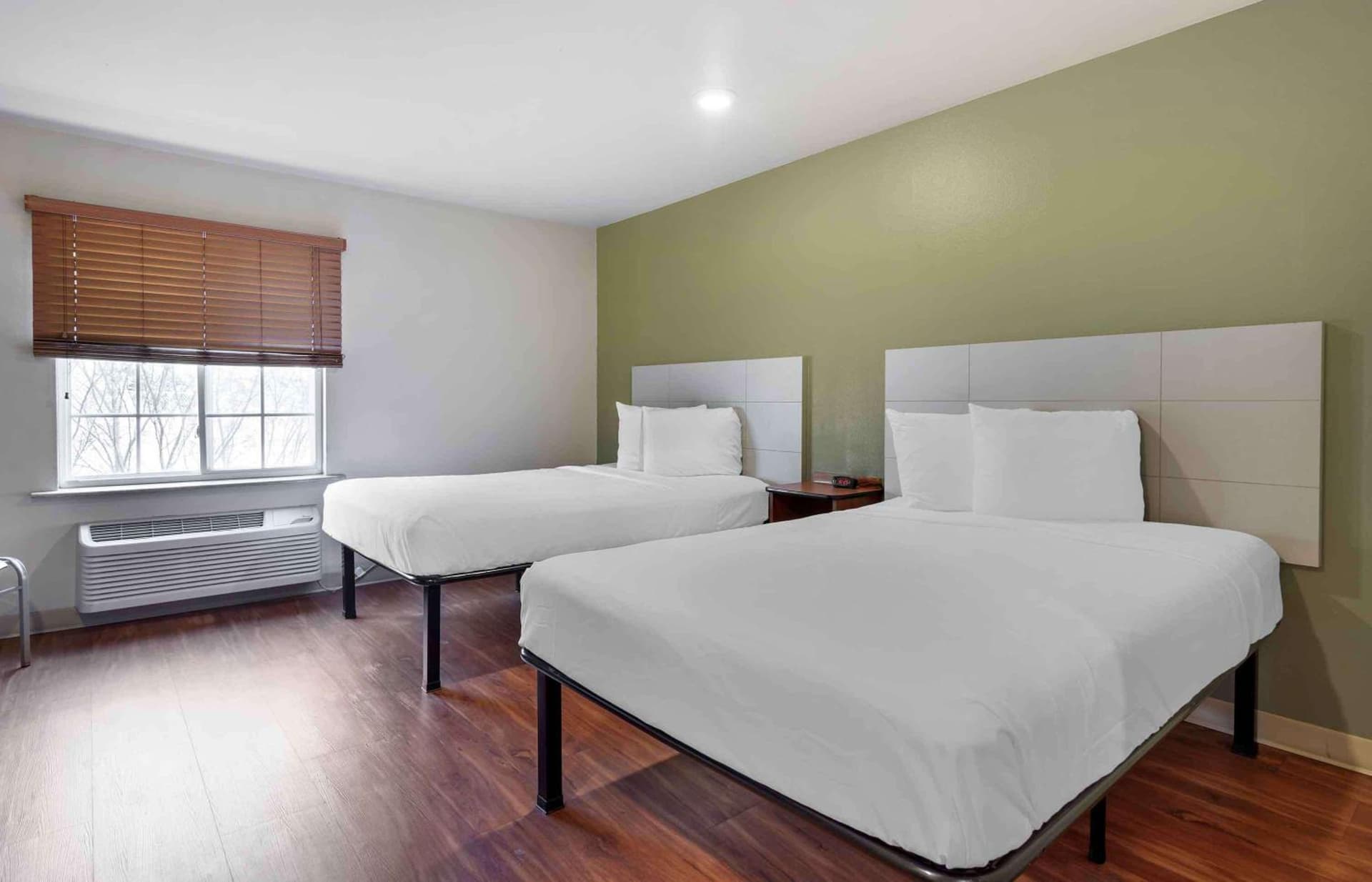 Extended Stay America Select Suites - Atlanta - Alpharetta gallery photo in Alpharetta, GA — image 25