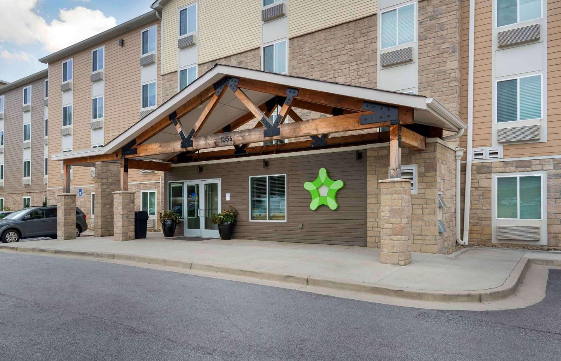 Extended Stay America Suites - Atlanta - Lithia Springs property views in Lithia Springs, GA — gallery photo 3