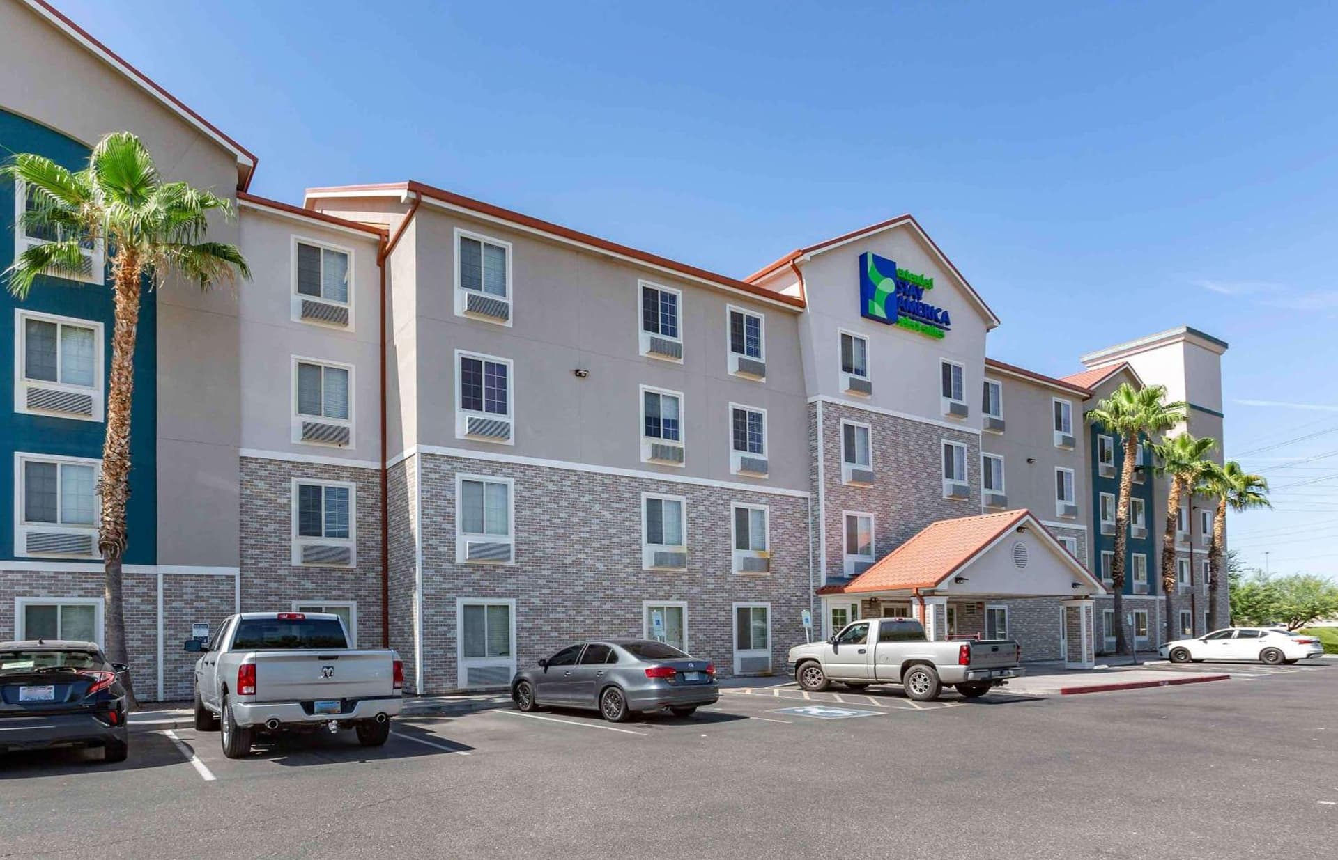 Extended Stay America Select Suites - Phoenix - Peoria - Sun City interior in Peoria, AZ — gallery photo 2