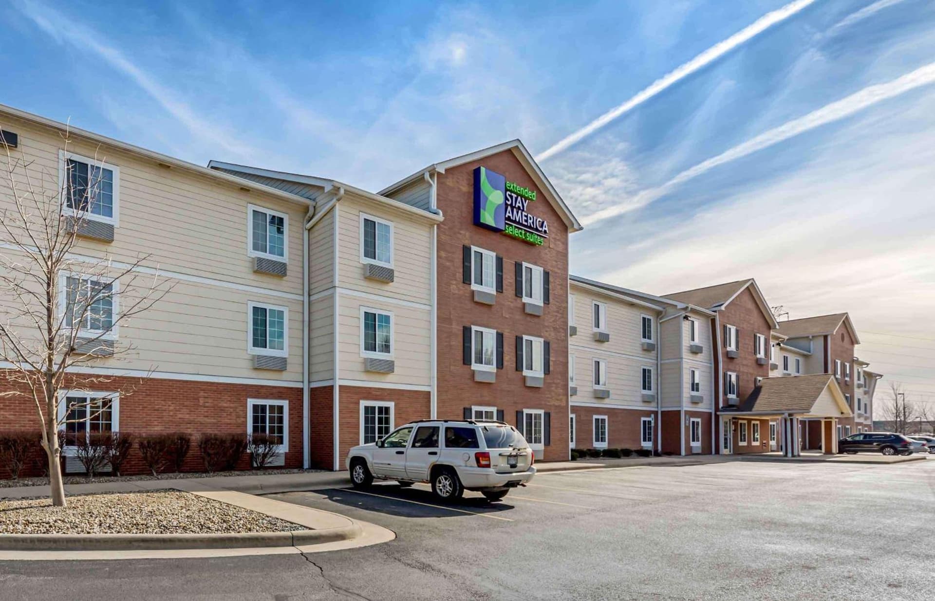 Extended Stay America Select Suites - Cleveland - Mentor interior in Mentor, OH — gallery photo 2