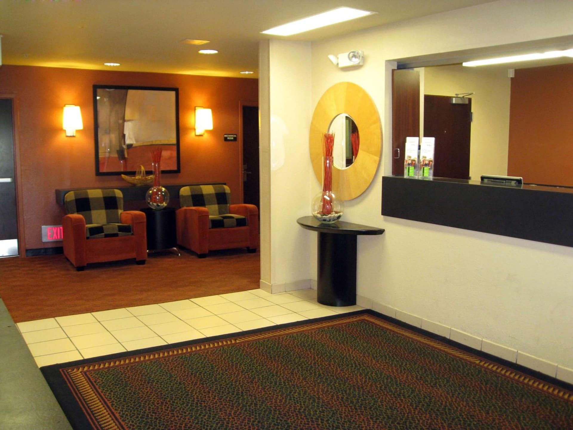 Extended Stay America Suites - Wilmington - New Centre Drive interior in Wilmington, NC — gallery photo 2