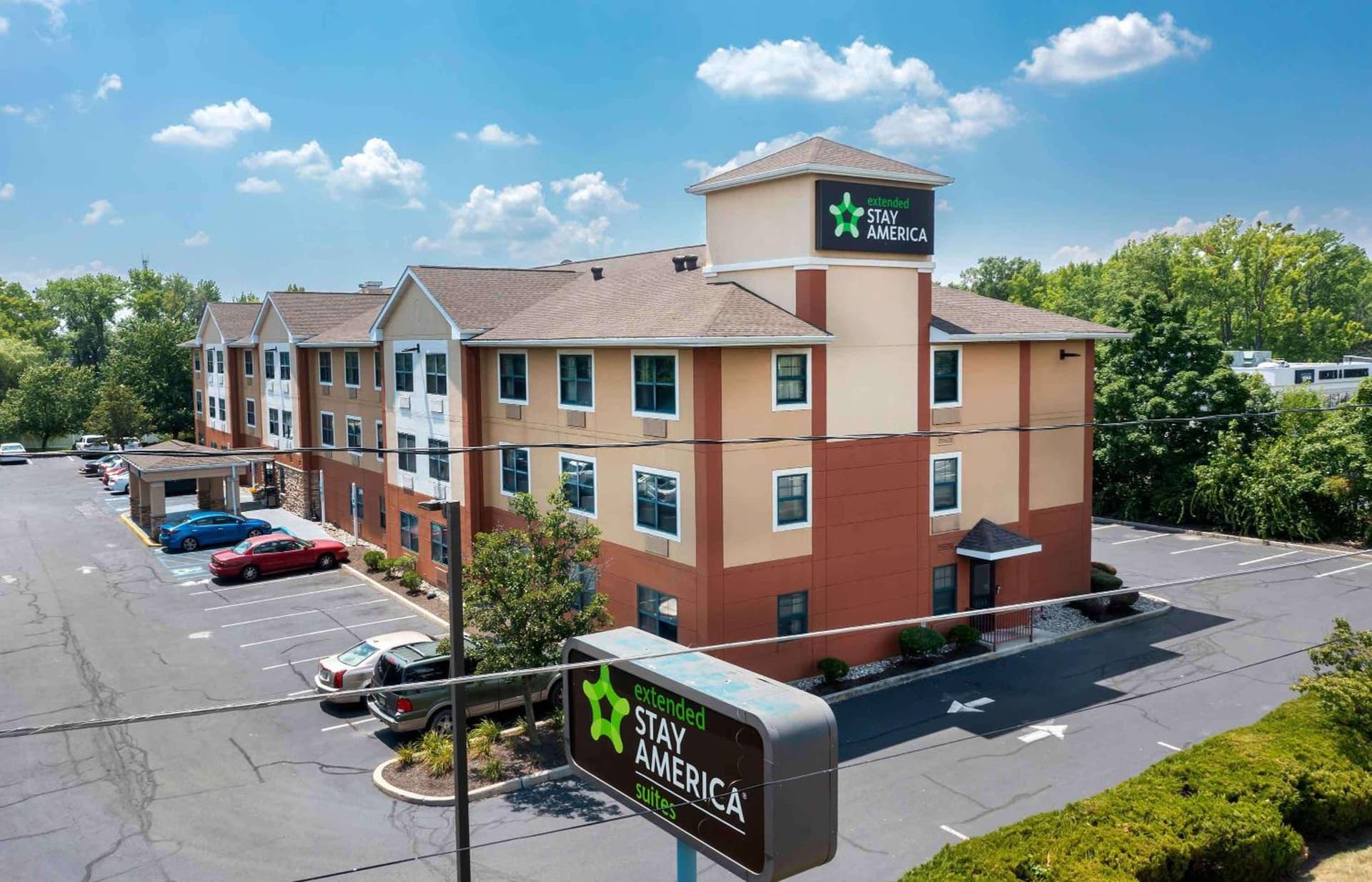 Extended Stay America Suites - Philadelphia - Cherry Hill property views in Maple Shade, NJ — gallery photo 3