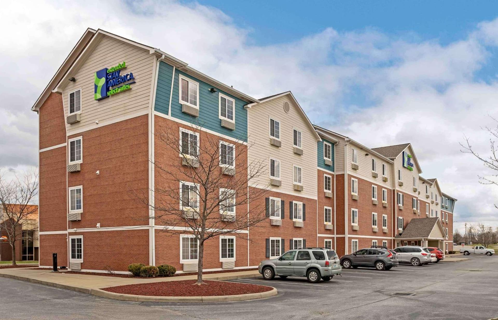 Extended Stay America Select Suites - Cincinnati - Florence - Airport featured exterior or lobby in Florence, KY — similar hotel