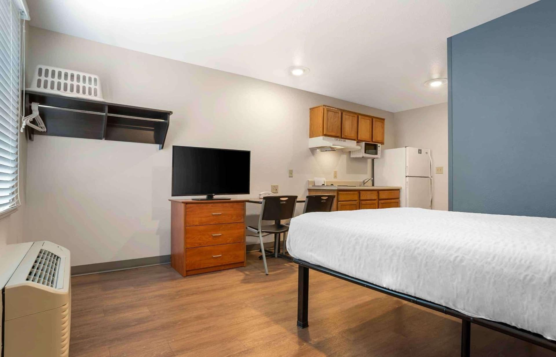 Extended Stay America Select Suites - Gulfport gallery photo in Gulfport, MS — image 14