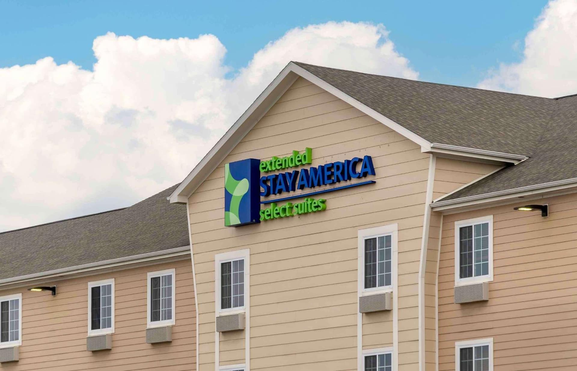 Extended Stay America Select Suites - Grand Rapids - Wyoming interior in Wyoming, MI — gallery photo 2