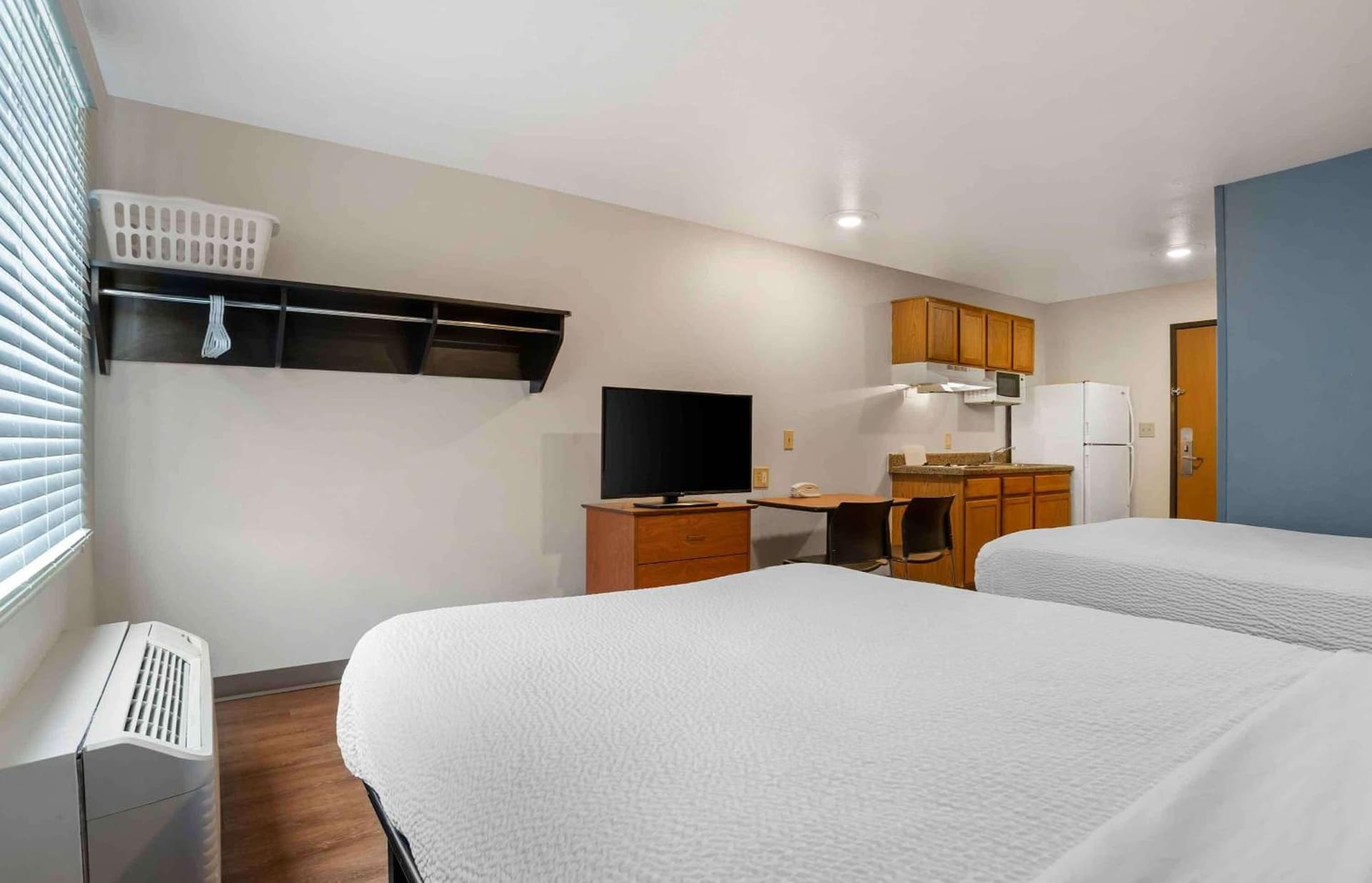 Extended Stay America Select Suites - Gulfport gallery photo in Gulfport, MS — image 4