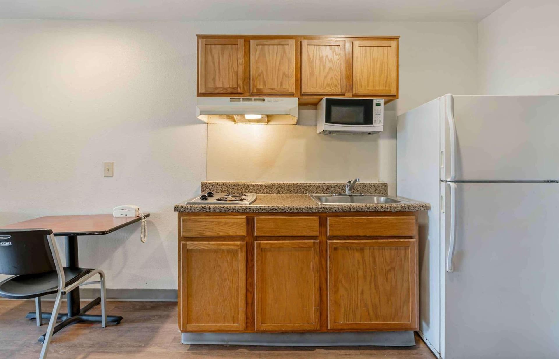 Extended Stay America Select Suites - Indianapolis - Lawrence gallery photo in Fishers, IN — image 20