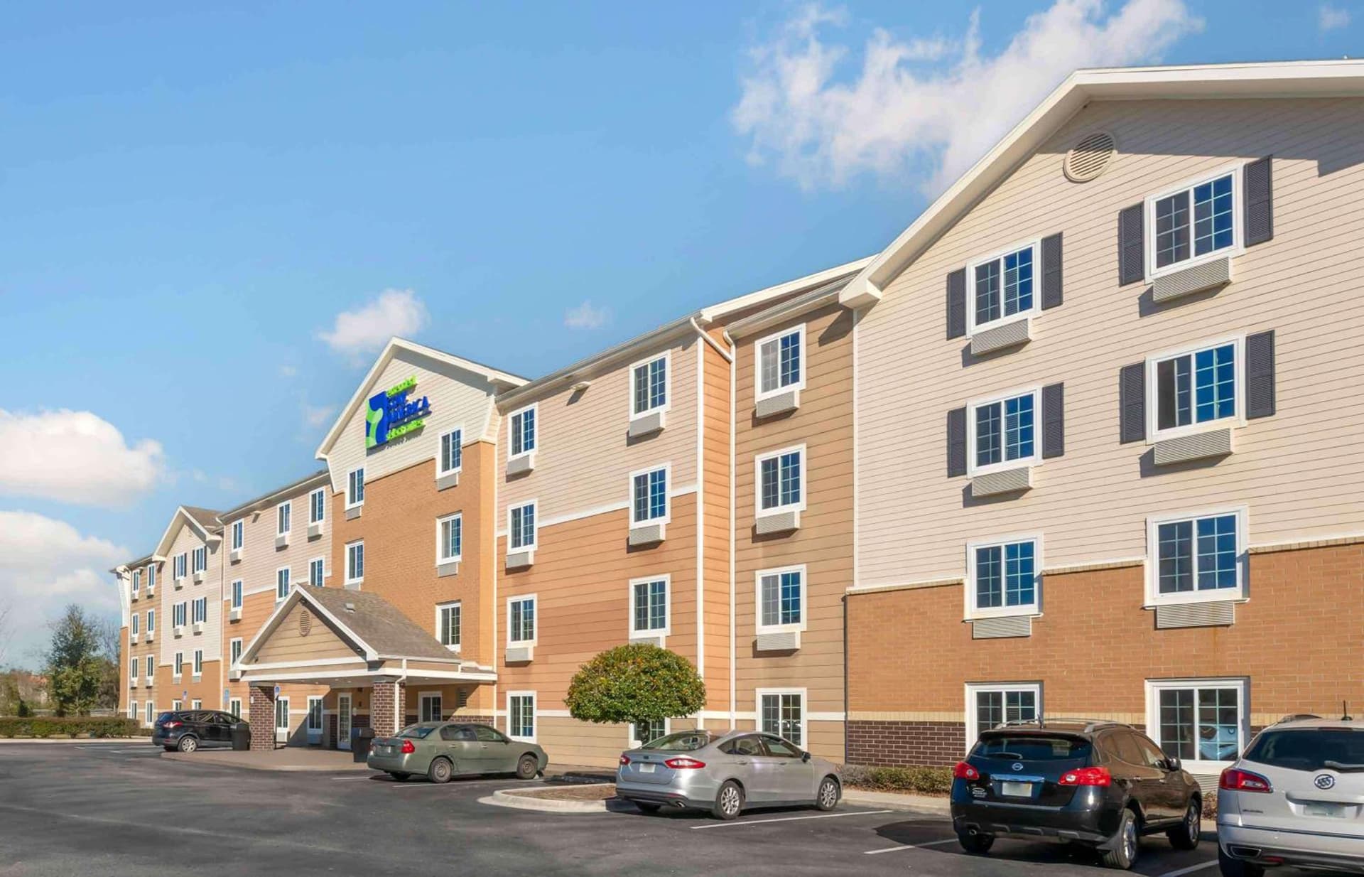 Extended Stay America Select Suites - Jacksonville - North property views in Jacksonville, FL — gallery photo 3