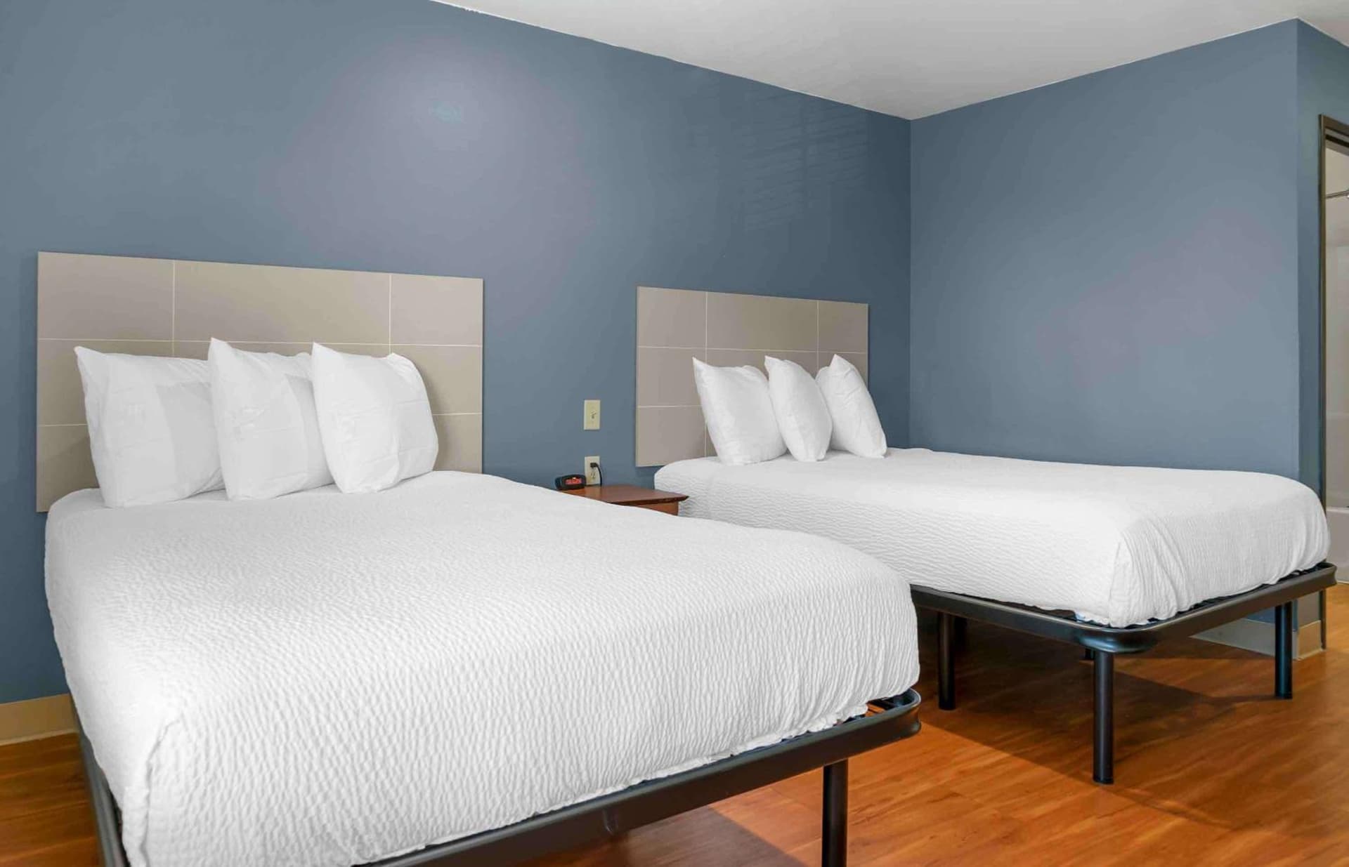 Extended Stay America Select Suites - Kalamazoo - West gallery photo in Kalamazoo, MI — image 14