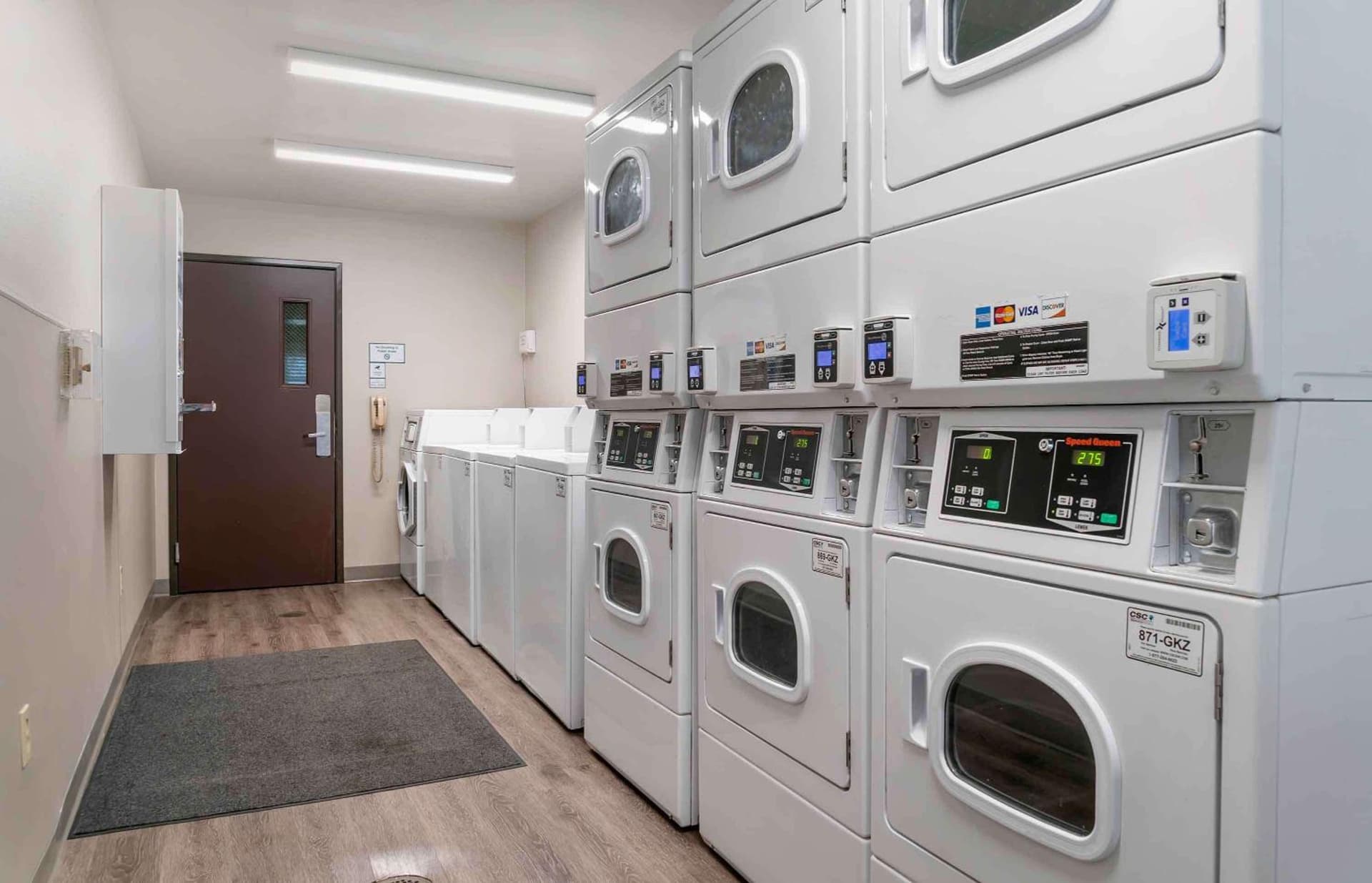 Extended Stay America Select Suites - Kalamazoo - West gallery photo in Kalamazoo, MI — image 18