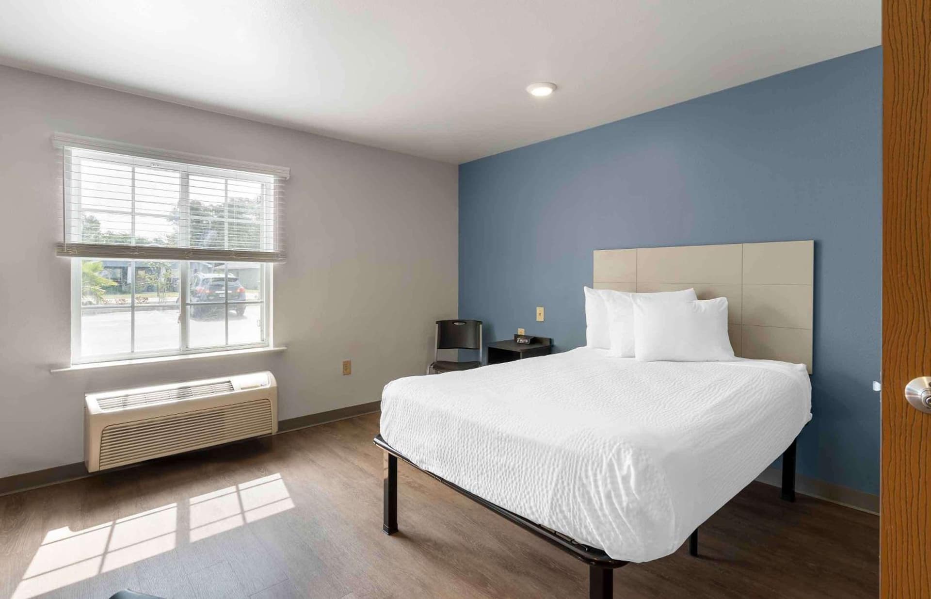 Extended Stay America Select Suites - Lakeland gallery photo in Lakeland, FL — image 23