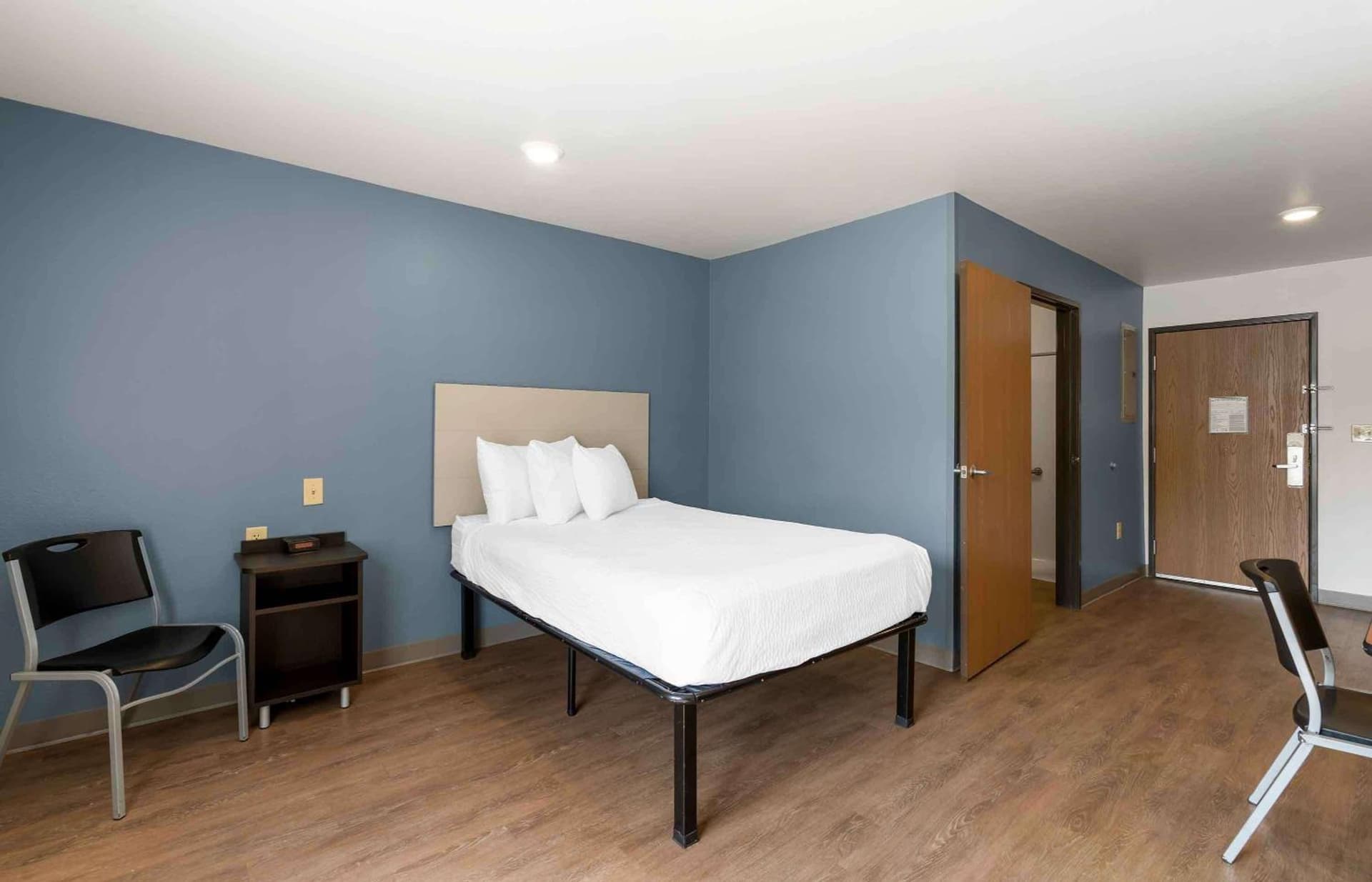 Extended Stay America Select Suites - Lakeland gallery photo in Lakeland, FL — image 22