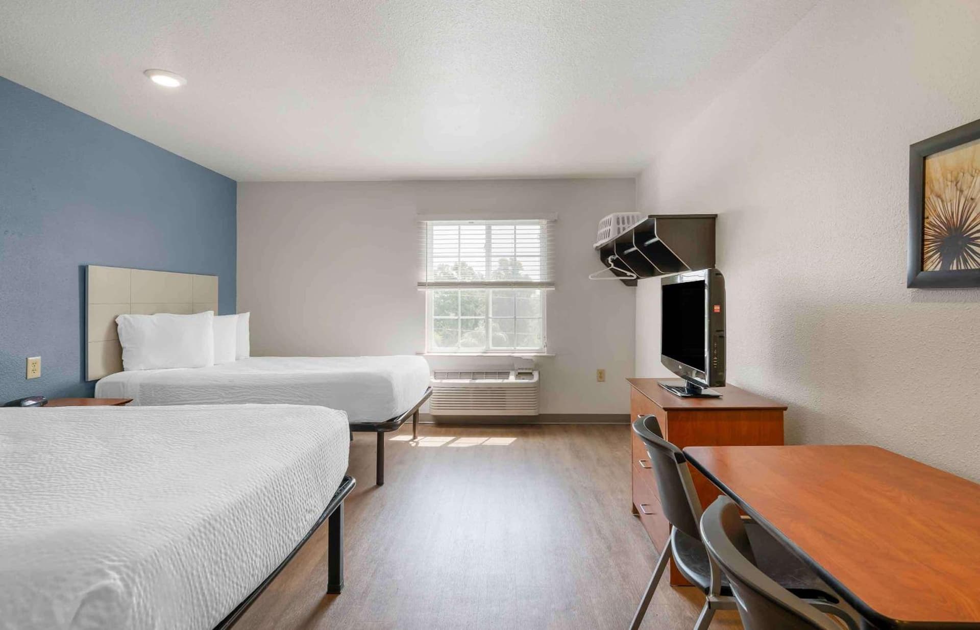 Extended Stay America Select Suites - Lakeland gallery photo in Lakeland, FL — image 14