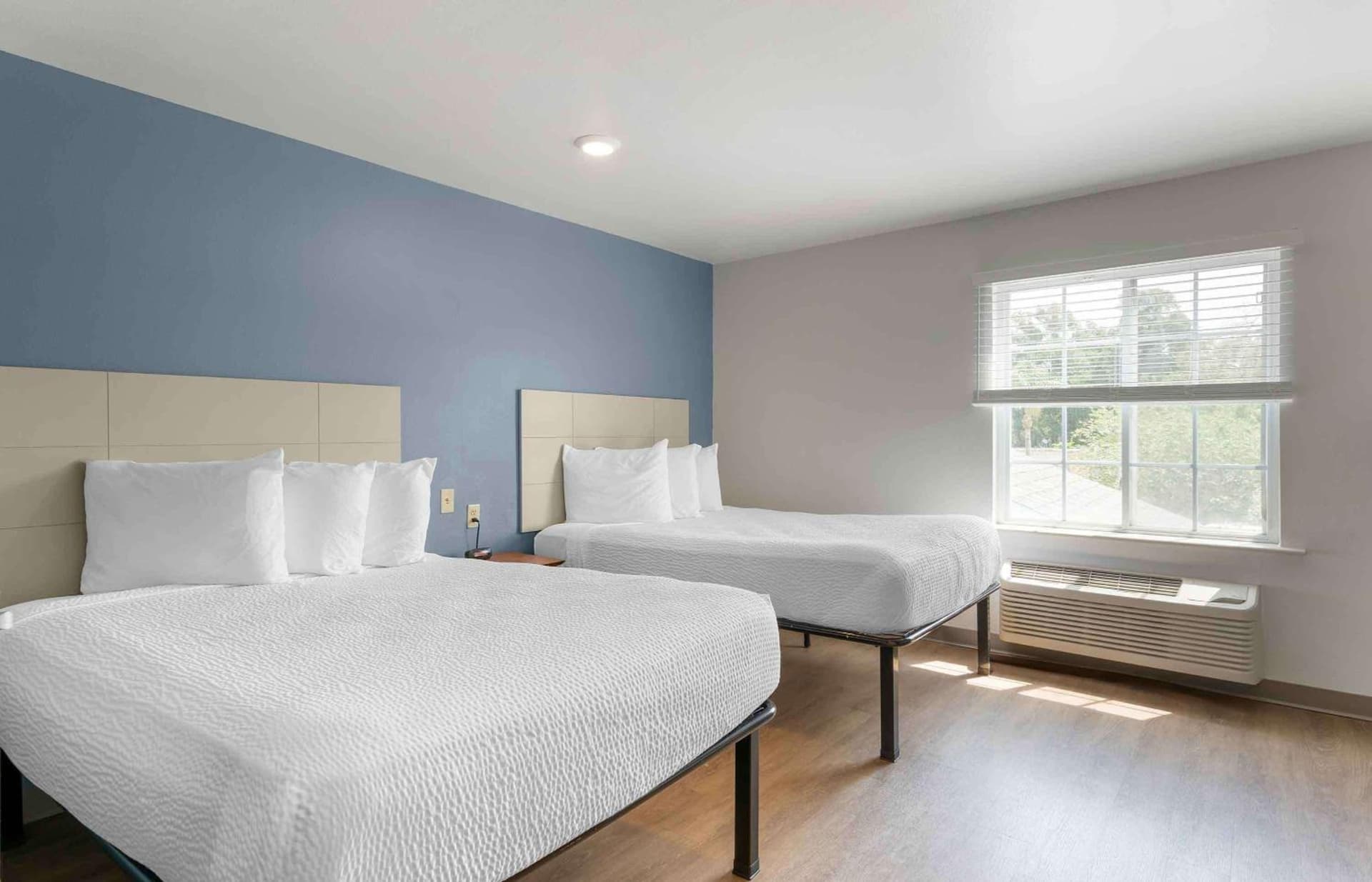 Extended Stay America Select Suites - Lakeland property views in Lakeland, FL — gallery photo 3