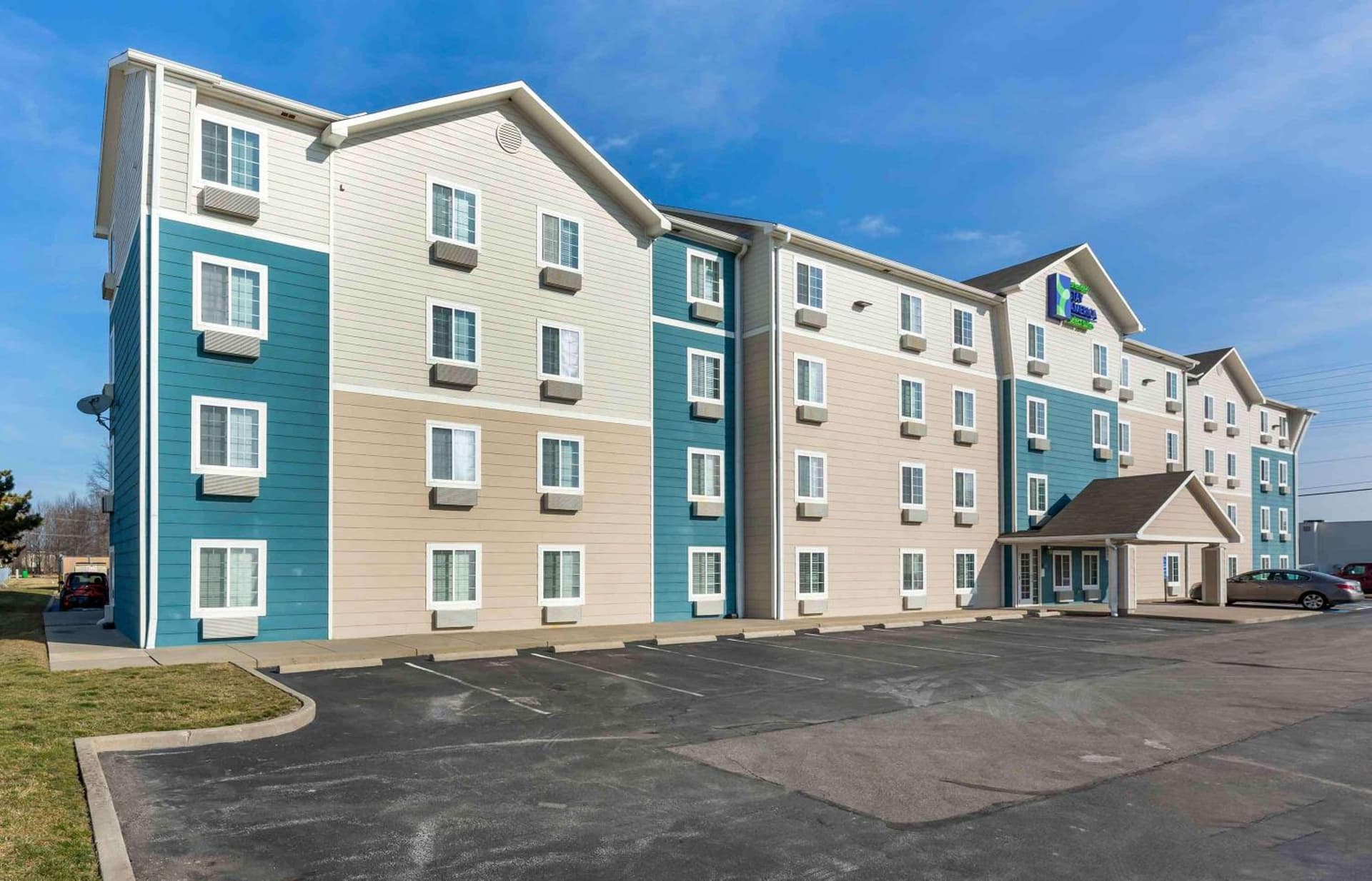 Extended Stay America Select Suites - Cleveland - Avon property views in Avon, OH — gallery photo 3