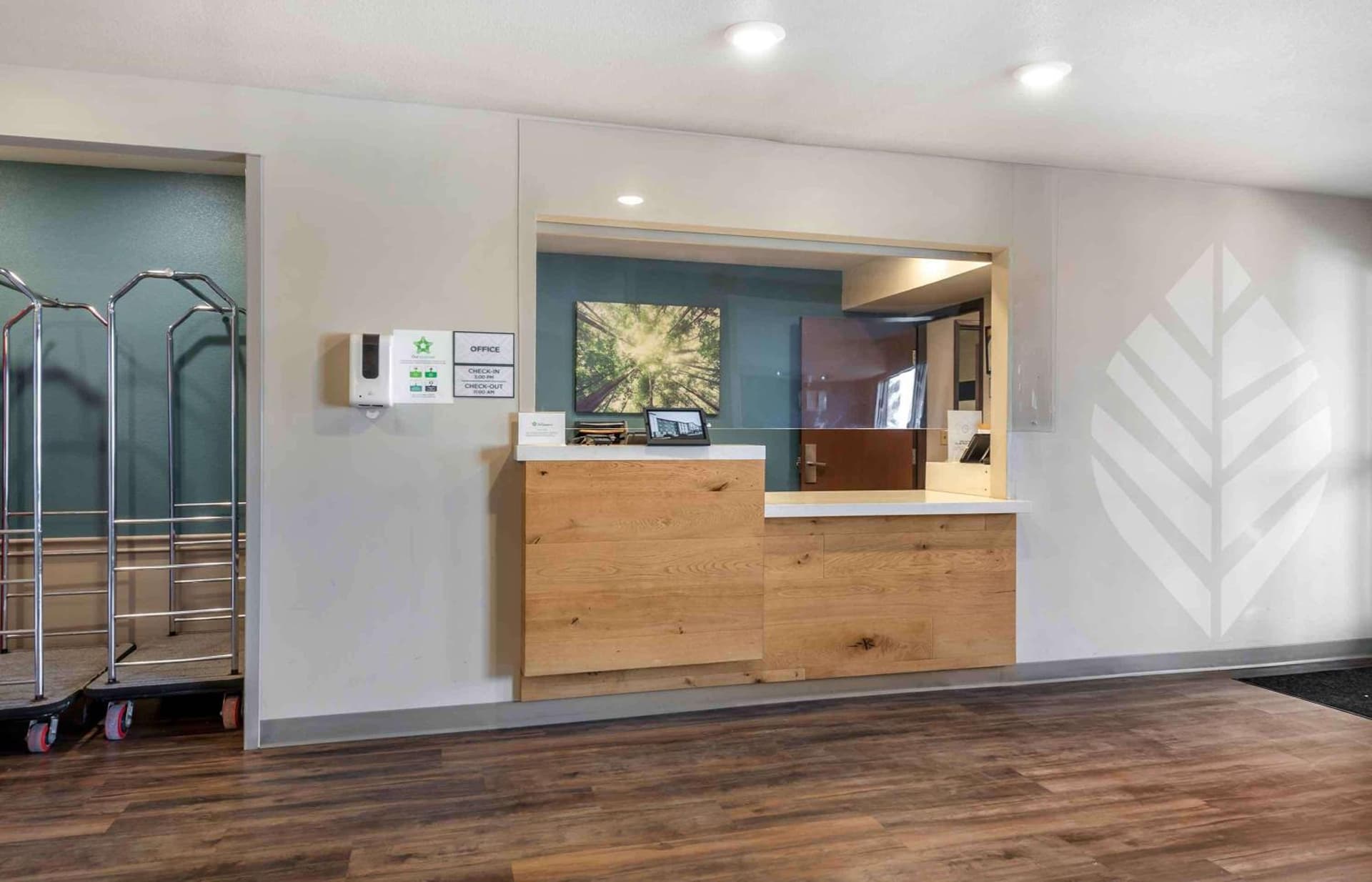 Extended Stay America Select Suites - Pittsburgh - Cranberry property views in Unionville — gallery photo 3