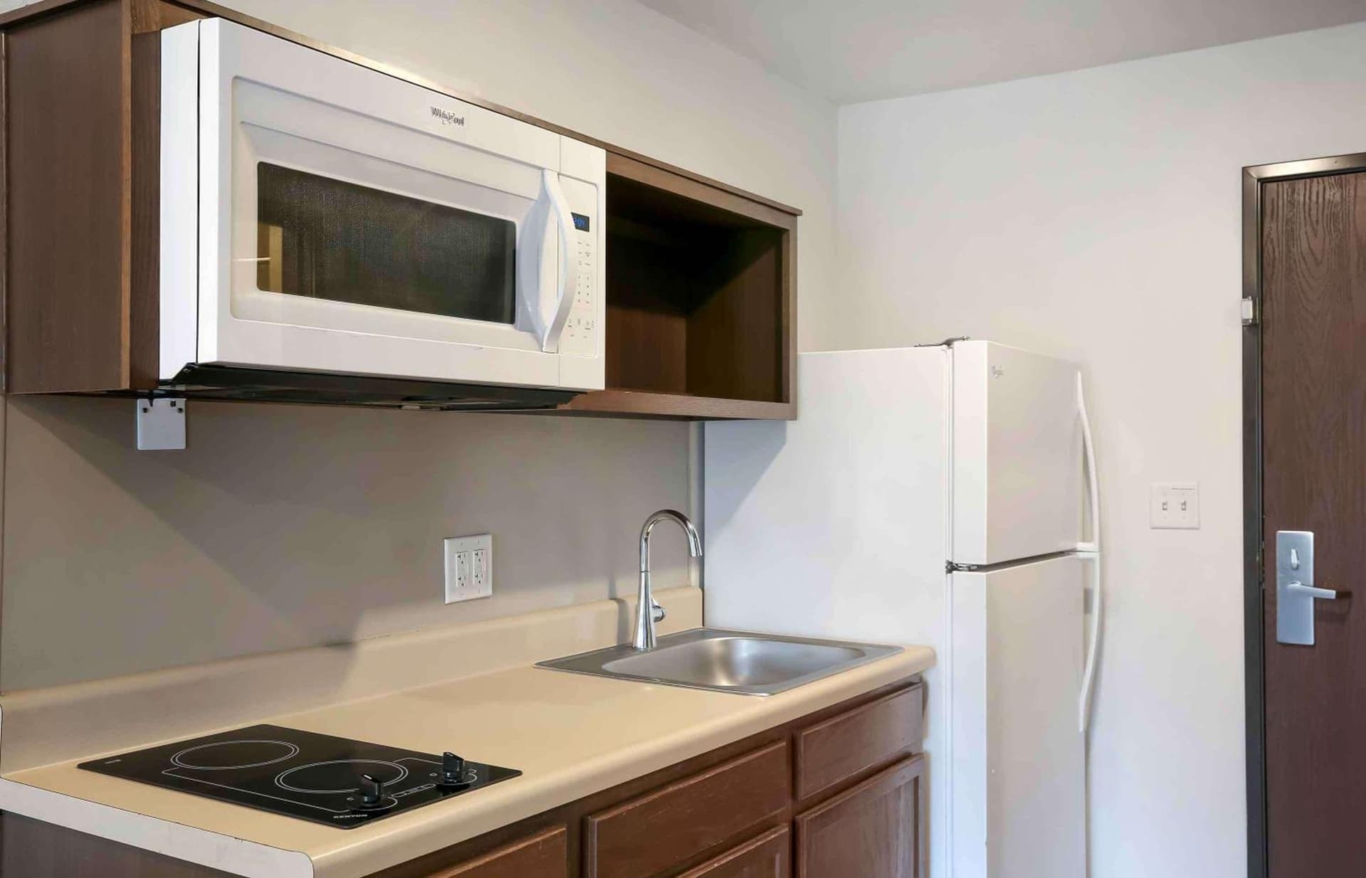 Extended Stay America Suites - Providence gallery photo in Providence, RI — image 9