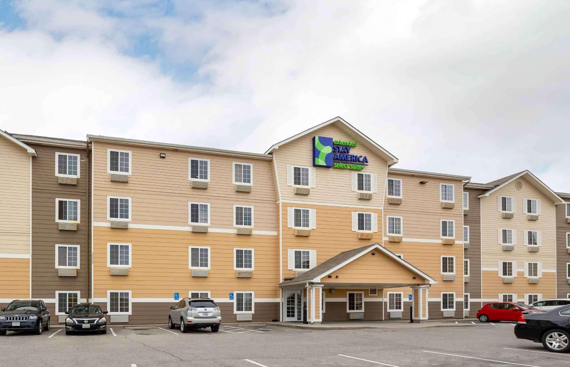 Extended Stay America Select Suites - Wichita - Airport interior in Wichita, KS — gallery photo 2