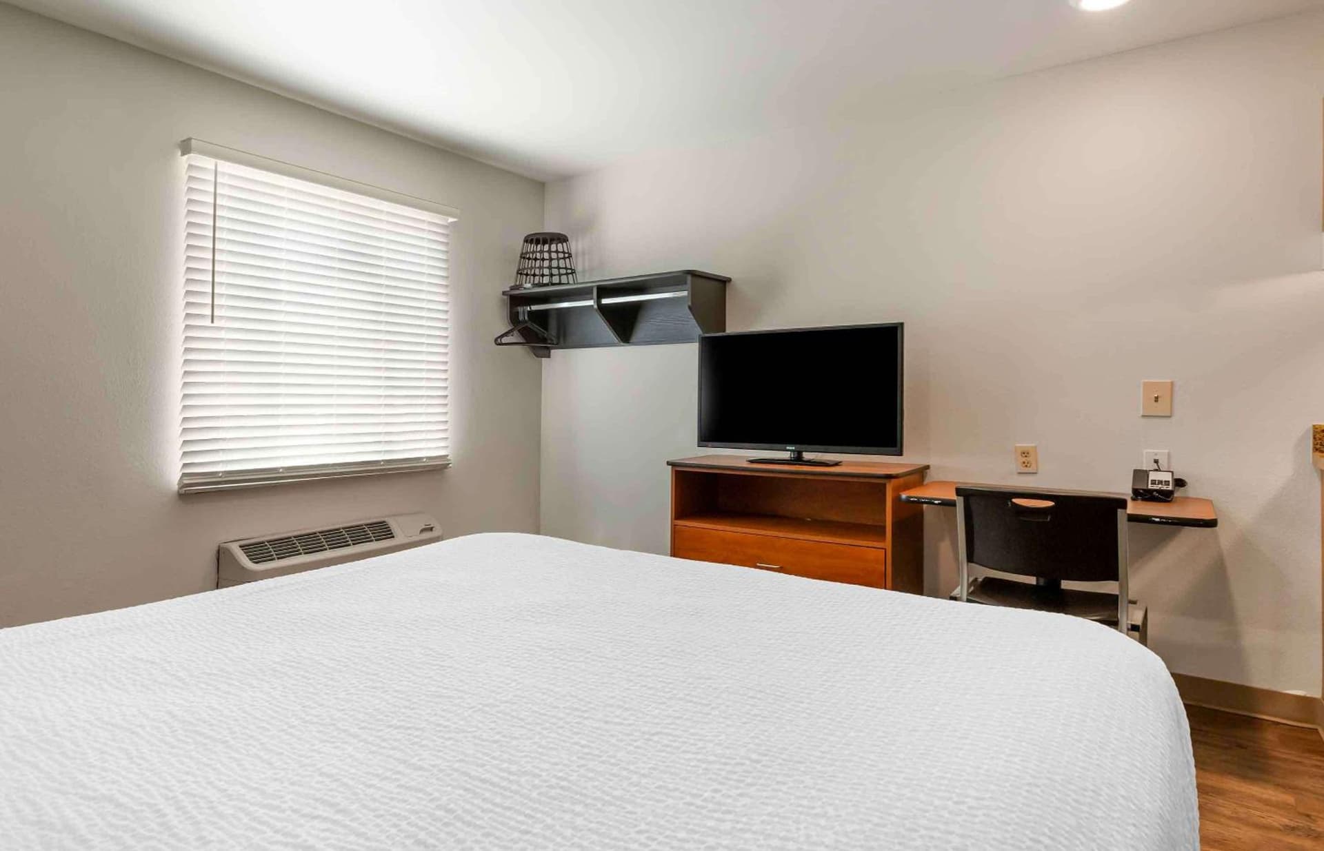 WoodSpring Suites Fayetteville I-49 gallery photo in Fayetteville, AR — image 16