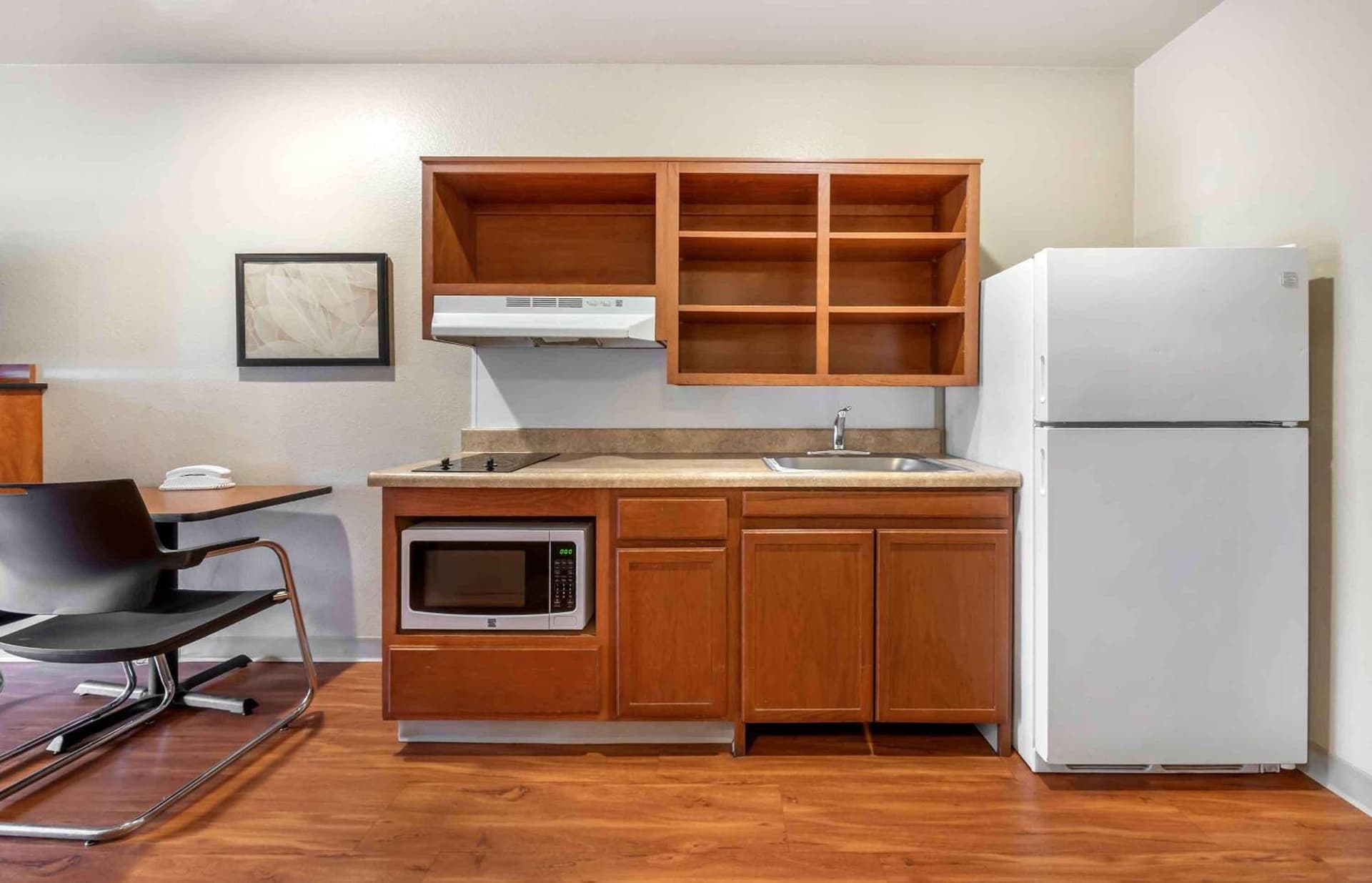 WoodSpring Suites Fayetteville I-49 gallery photo in Fayetteville, AR — image 11