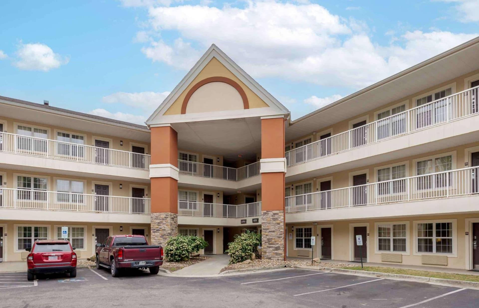 Extended Stay America Select Suites - Fayetteville - Owen Dr property views in Fayetteville, NC — gallery photo 3