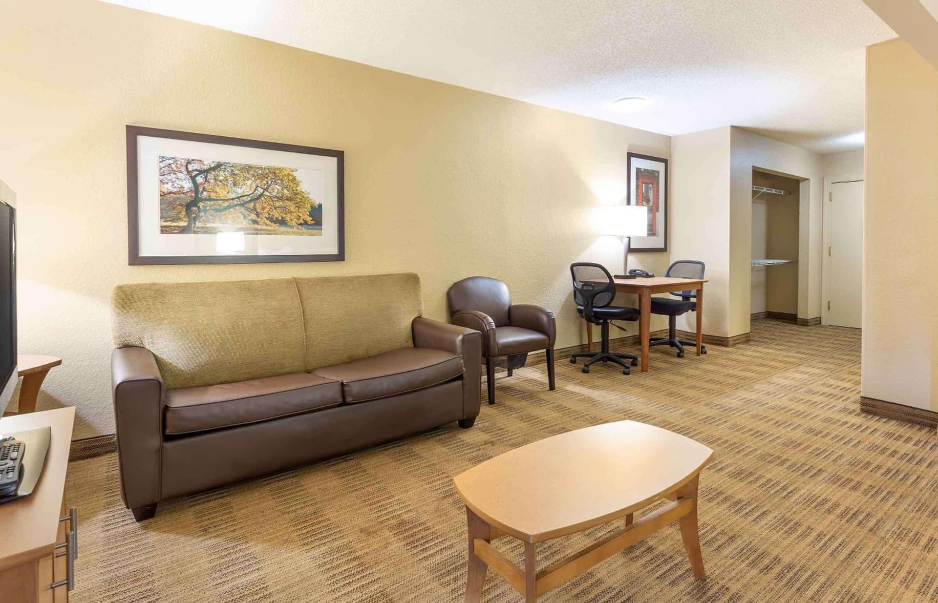 Extended Stay America Select Suites - Raleigh - Cary - Regency Parkway South gallery photo in Cary, NC — image 46