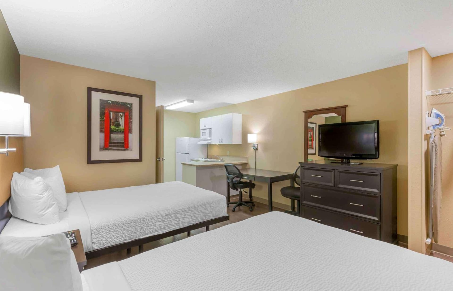 Extended Stay America Suites - Jacksonville - Camp Lejeune gallery photo in Jacksonville, NC — image 49