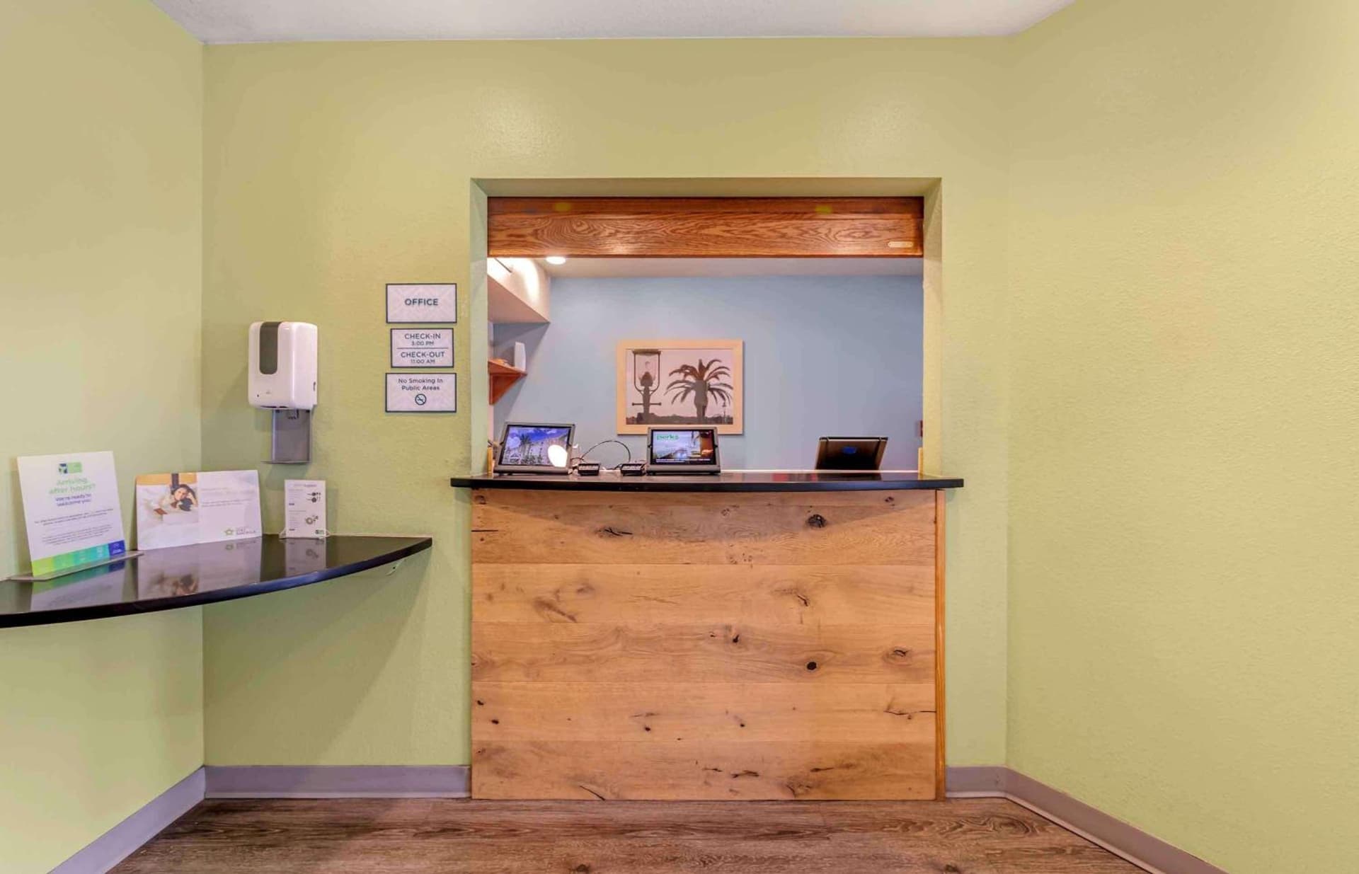 Extended Stay America Select Suites - Fort Lauderdale - Airport - West gallery photo in Davie, FL — image 15