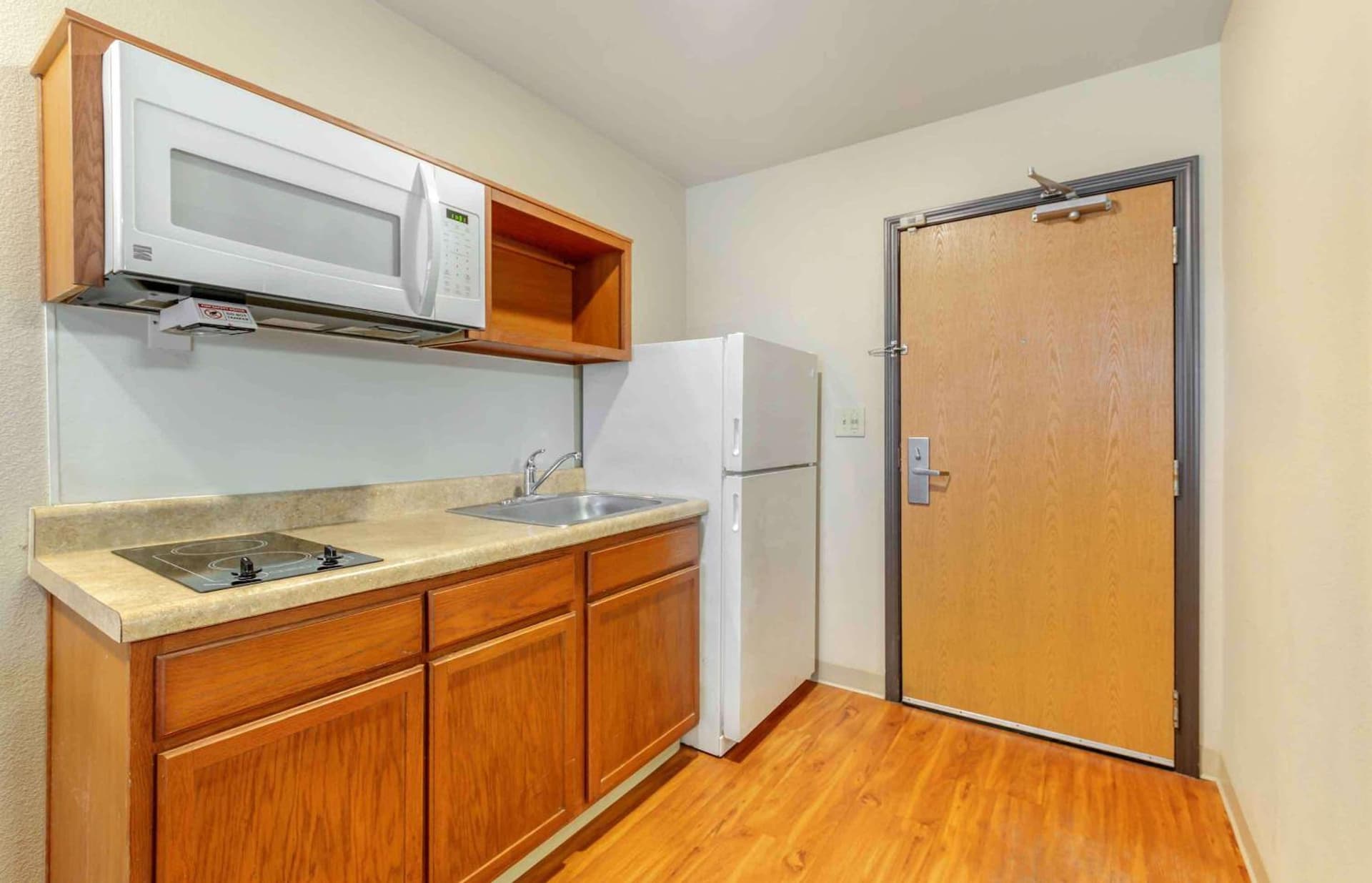 Extended Stay America Select Suites - Fort Lauderdale - Airport - West gallery photo in Davie, FL — image 18