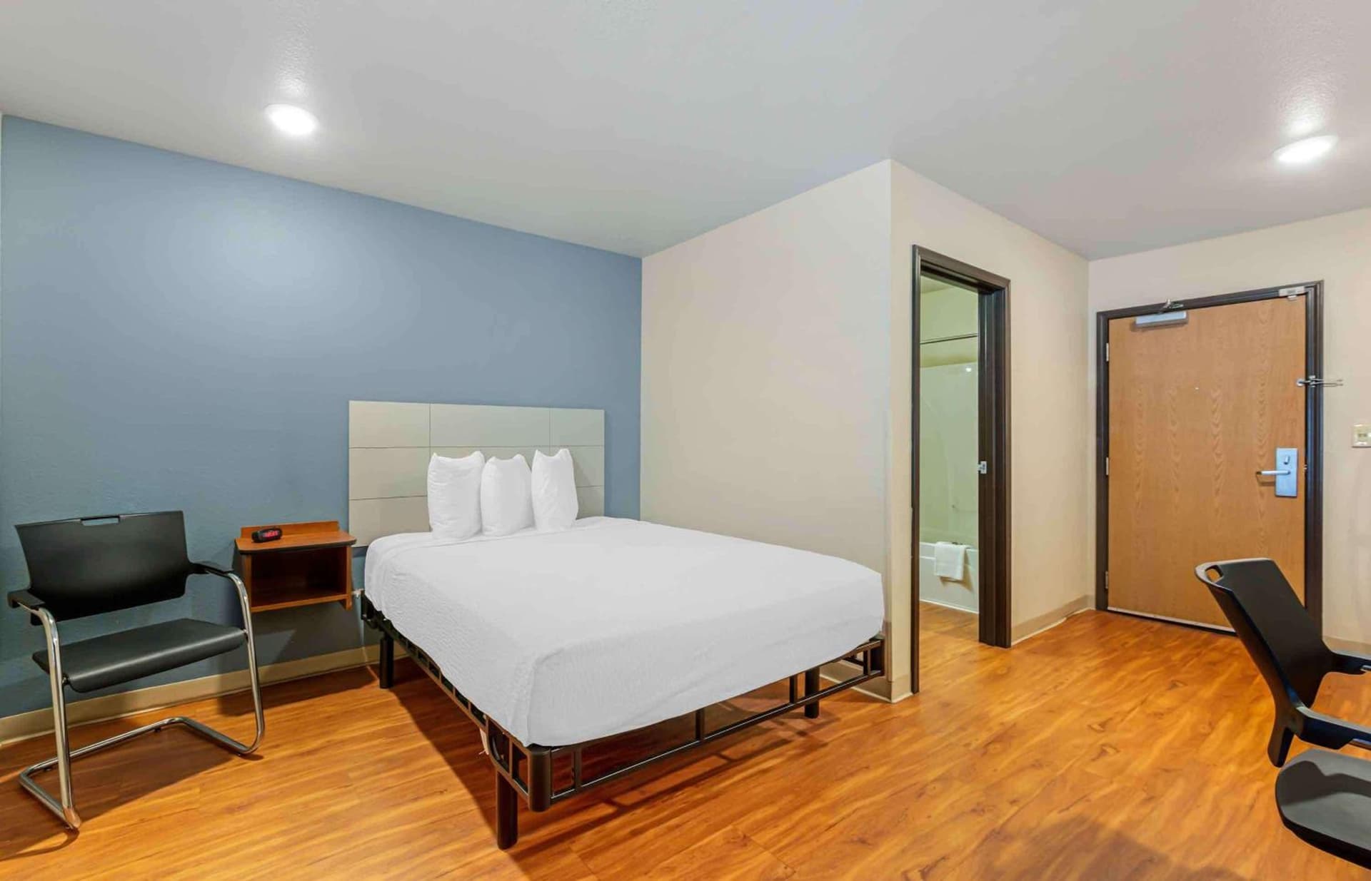Extended Stay America Select Suites - Fort Lauderdale - Airport - West gallery photo in Davie, FL — image 29