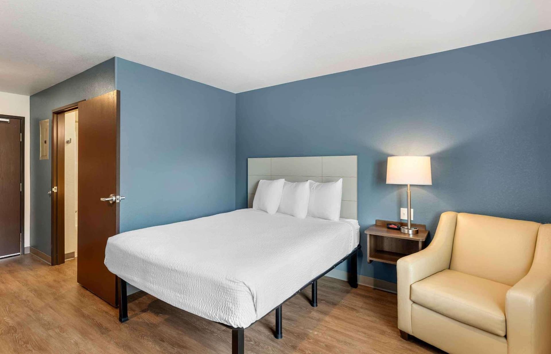 Extended Stay America Suites - Denver - Centennial gallery photo in Centennial, CO — image 5