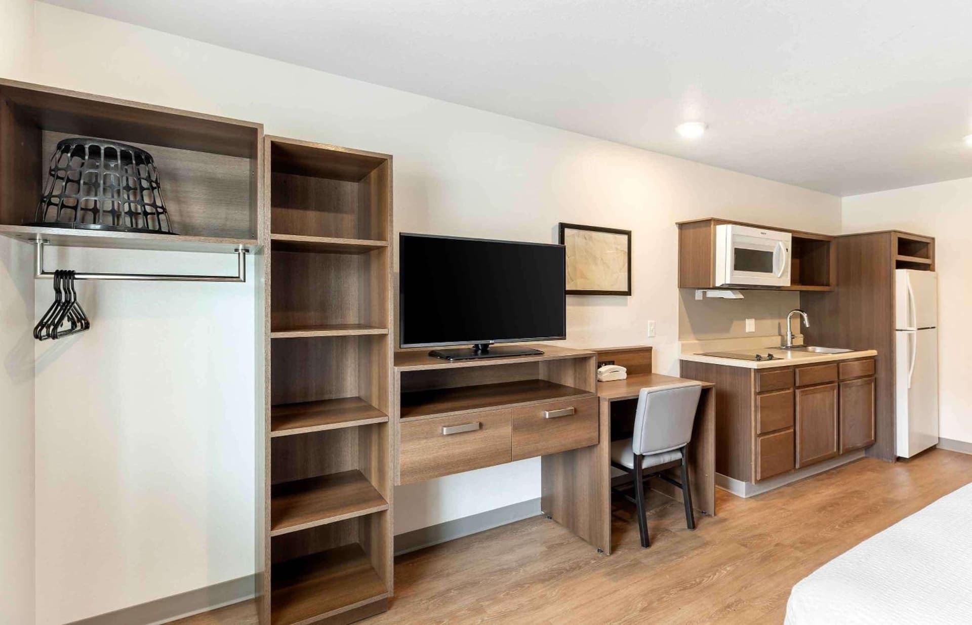 Extended Stay America Suites - Denver - Centennial gallery photo in Centennial, CO — image 12