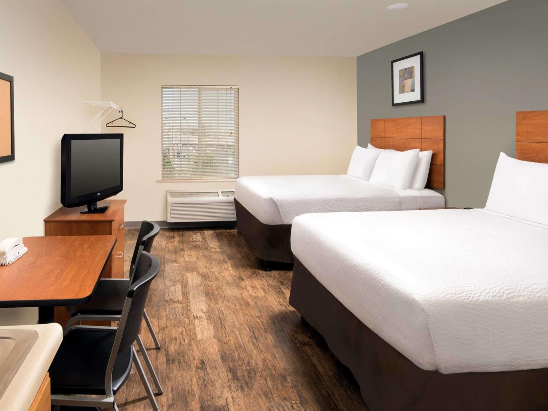 Extended Stay America Select Suites - Salt Lake City - West Valley City gallery photo in West Valley City, UT — image 14