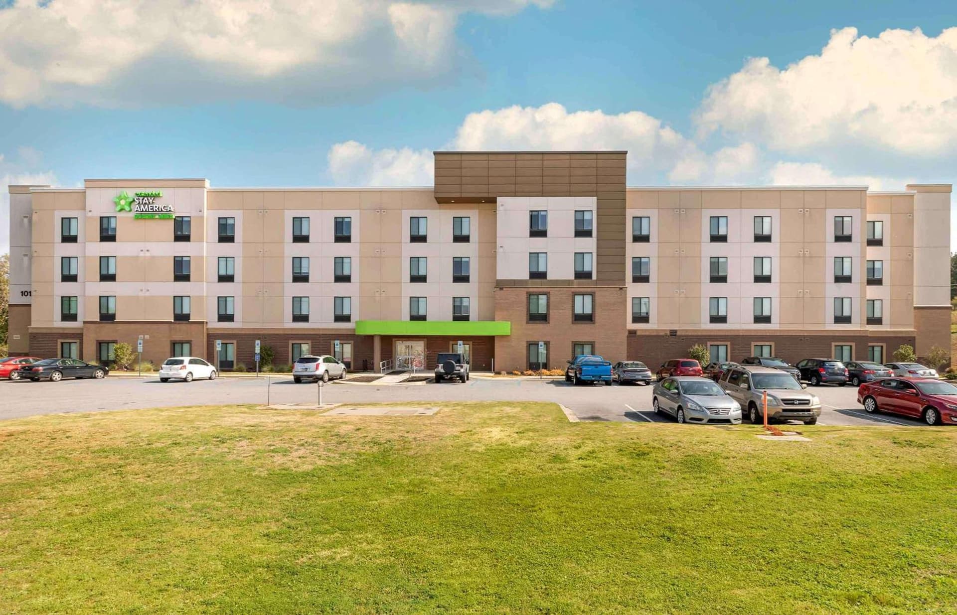 Extended Stay America Premier Suites - Greenville - Woodruff Road interior in Greenville, SC — gallery photo 2