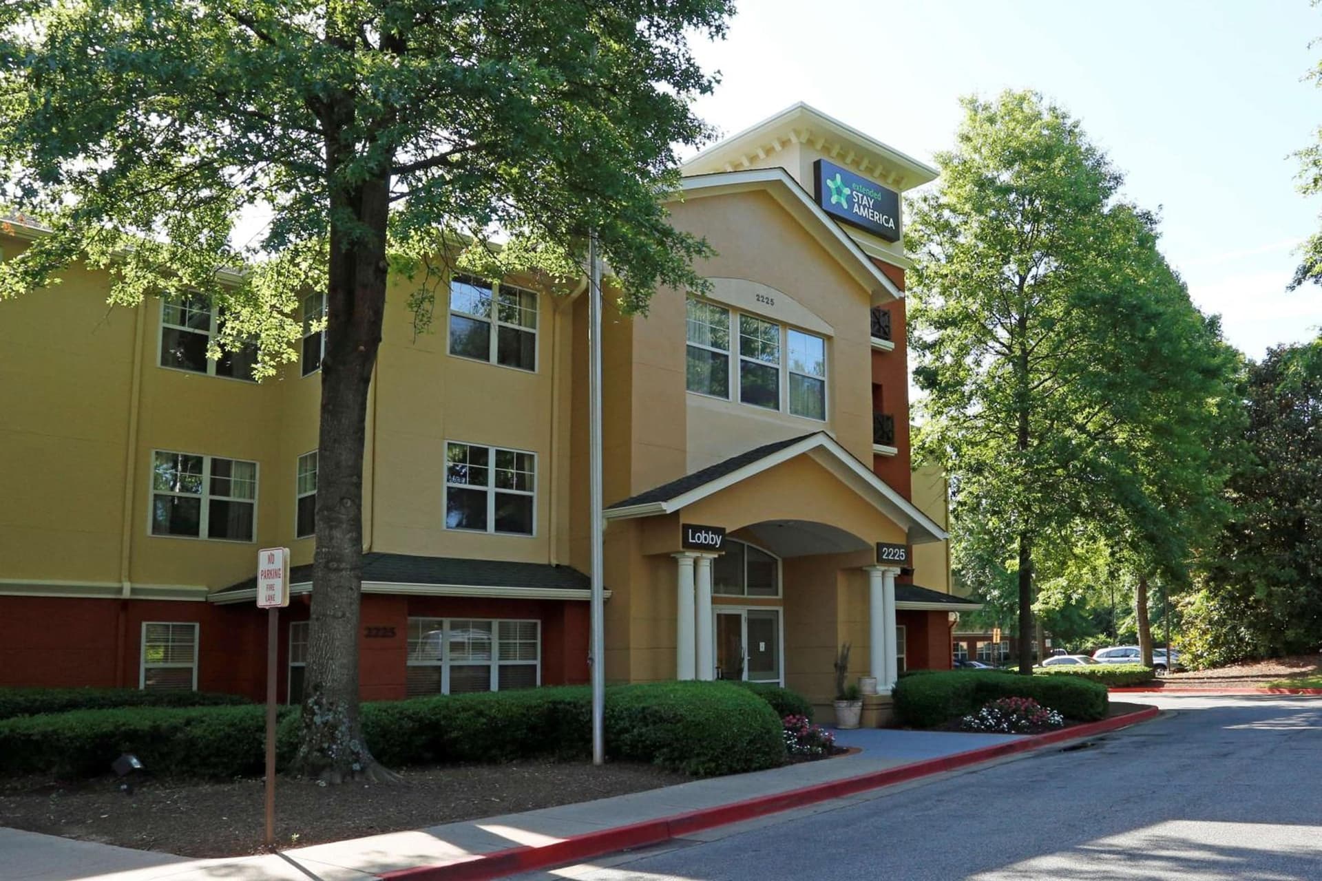 Extended Stay America - Atlanta - Marietta - Interstate N. Pkwy featured exterior or lobby in Atlanta, GA — similar hotel