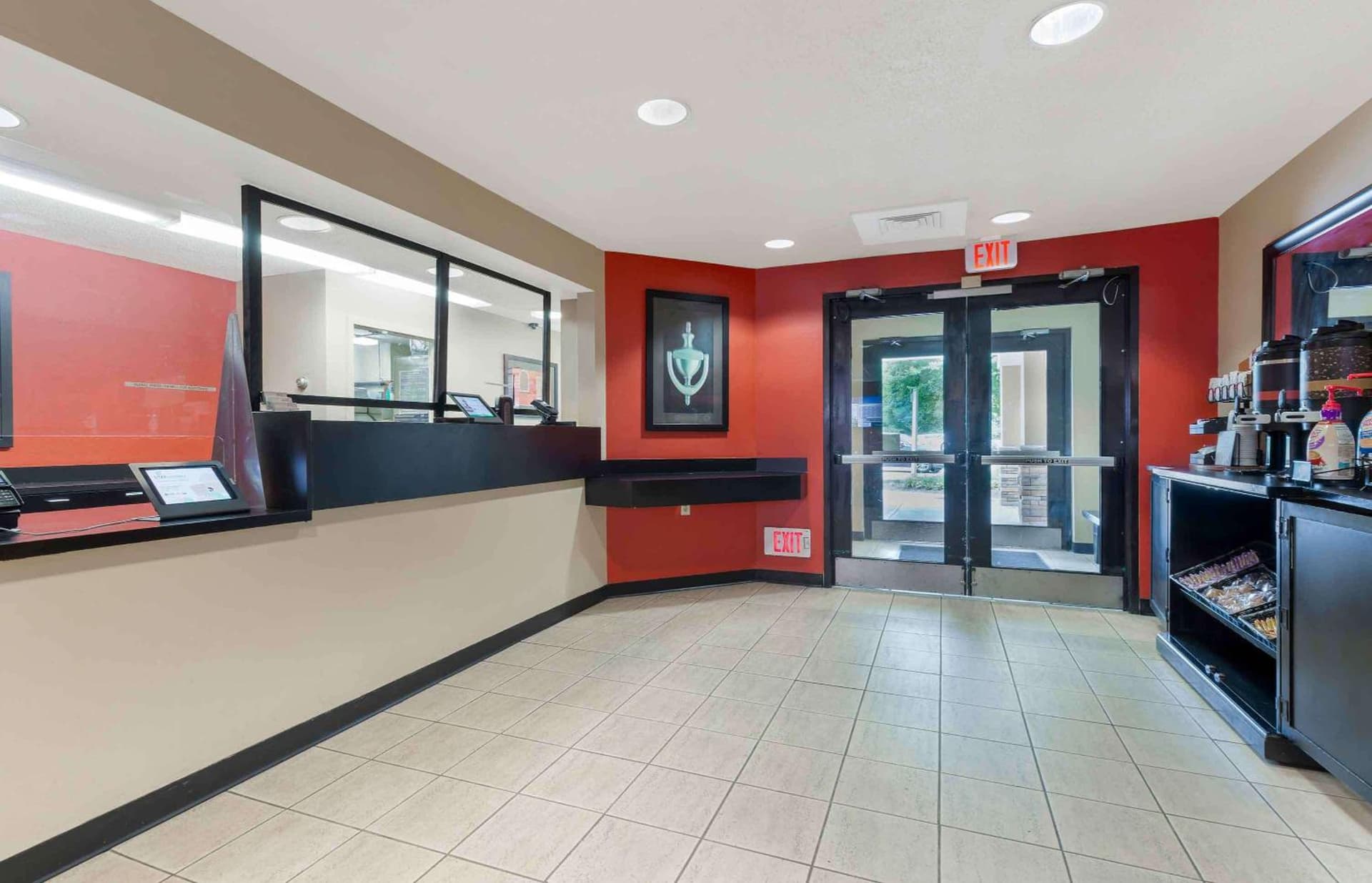 Extended Stay America Suites - Baltimore - BWI Airport - Aero Dr property views in Linthicum Heights, MD — gallery photo 3