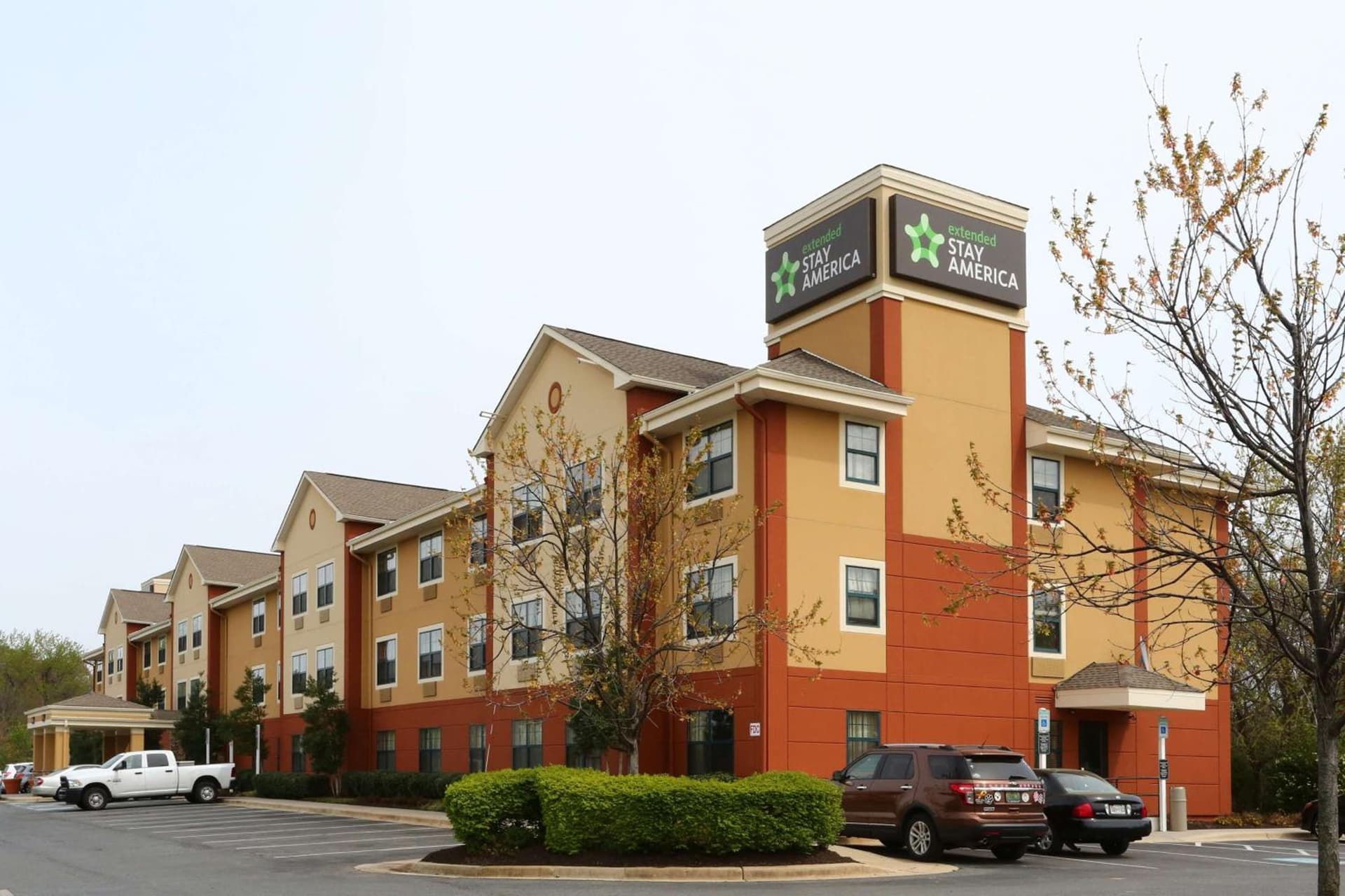 Extended Stay America Suites - Baltimore - Glen Burnie featured exterior or lobby in Glen Burnie, MD — similar hotel
