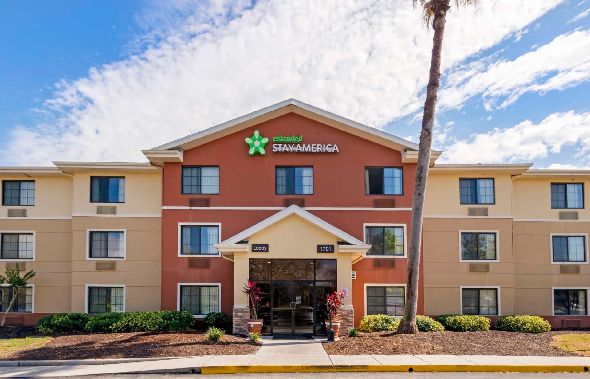 Extended Stay America Suites - Melbourne - Airport interior in Melbourne, FL — gallery photo 2