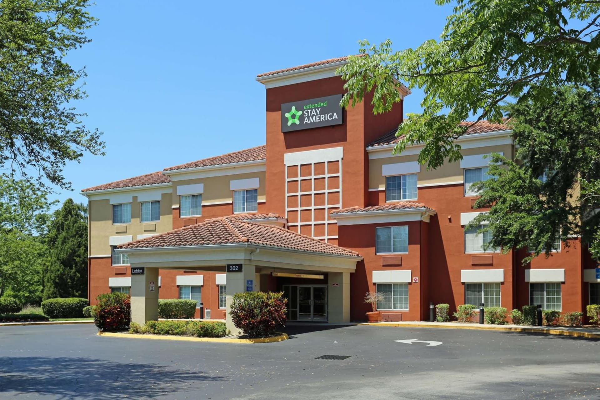 Extended Stay America Suites - Orlando - Altamonte Springs featured exterior or lobby in Orlando, FL — similar hotel