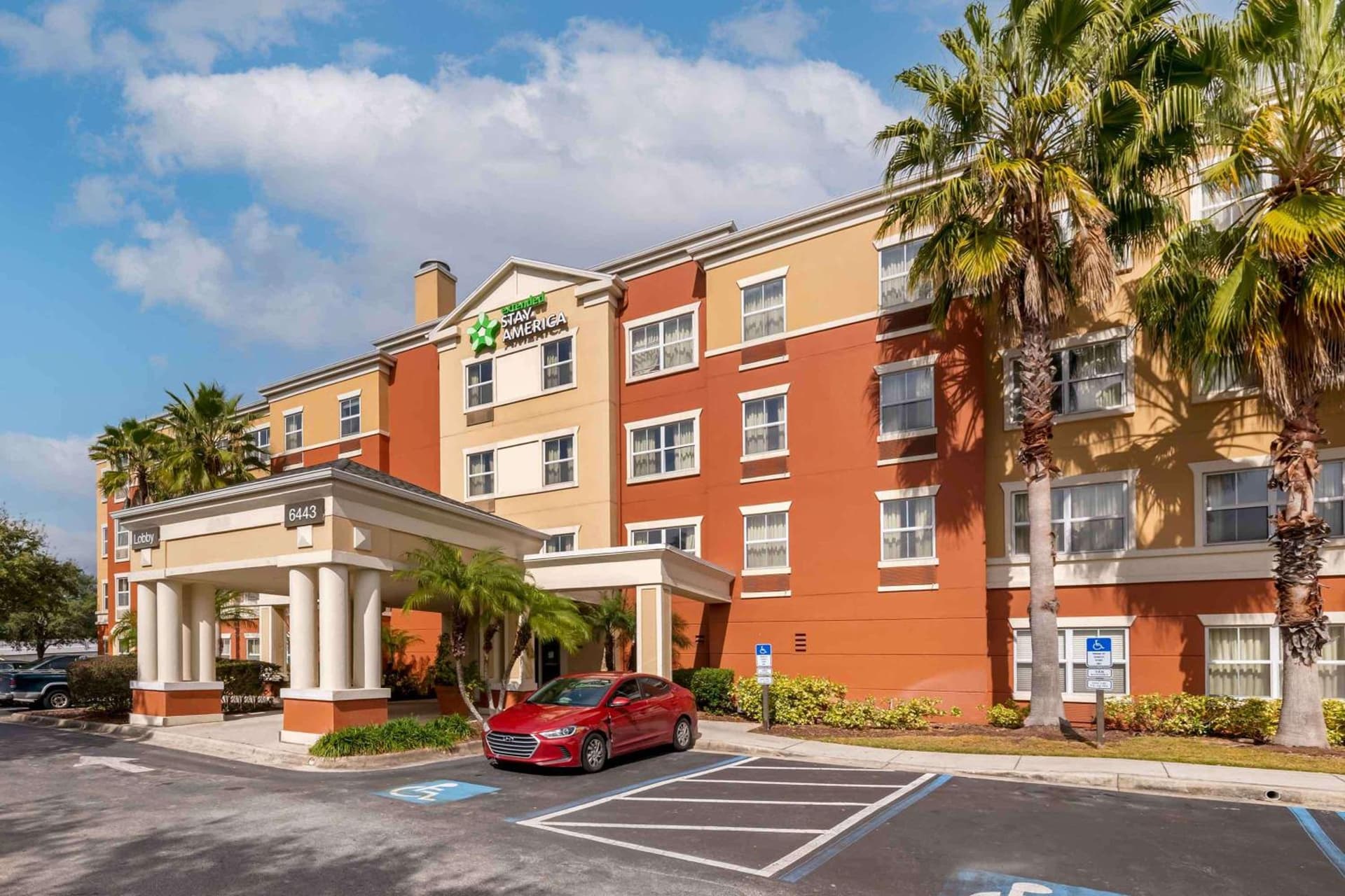 Extended Stay America Suites - Orlando - Convention Center - 6443 Westwood interior in Orlando, FL — gallery photo 2