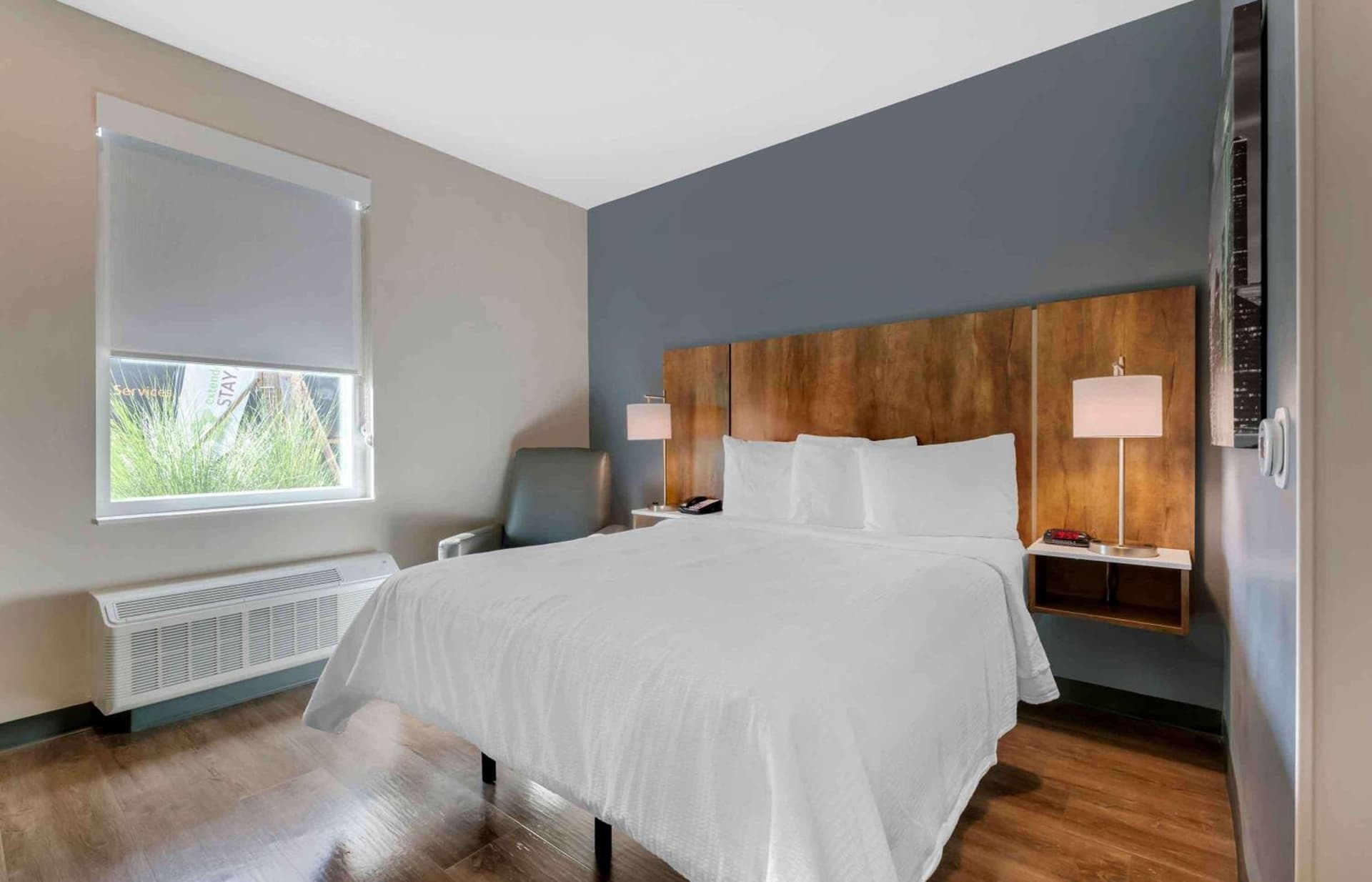 Extended Stay America Premier Suites - Orlando - Sanford gallery photo in Sanford, FL — image 65