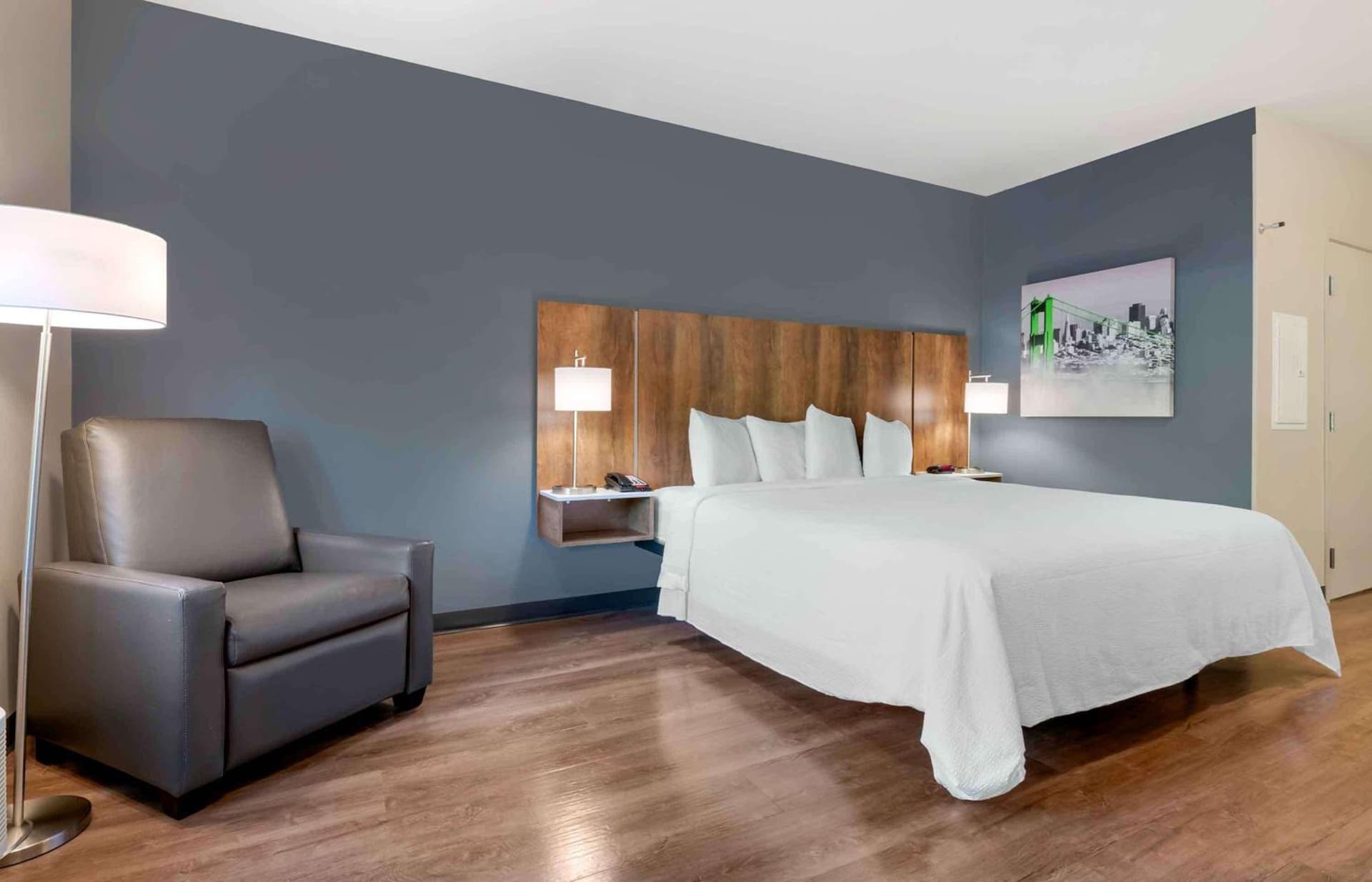 Extended Stay America Premier Suites - Orlando - Sanford gallery photo in Sanford, FL — image 47
