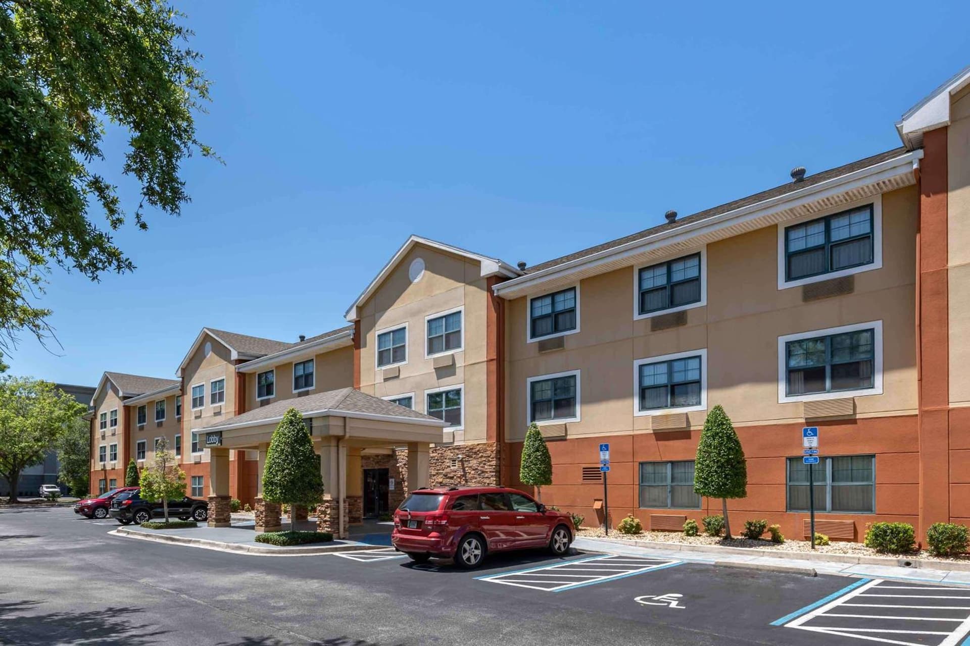 Extended Stay America Suites - Jacksonville - Riverwalk - Convention Center property views in Jacksonville, FL — gallery photo 3