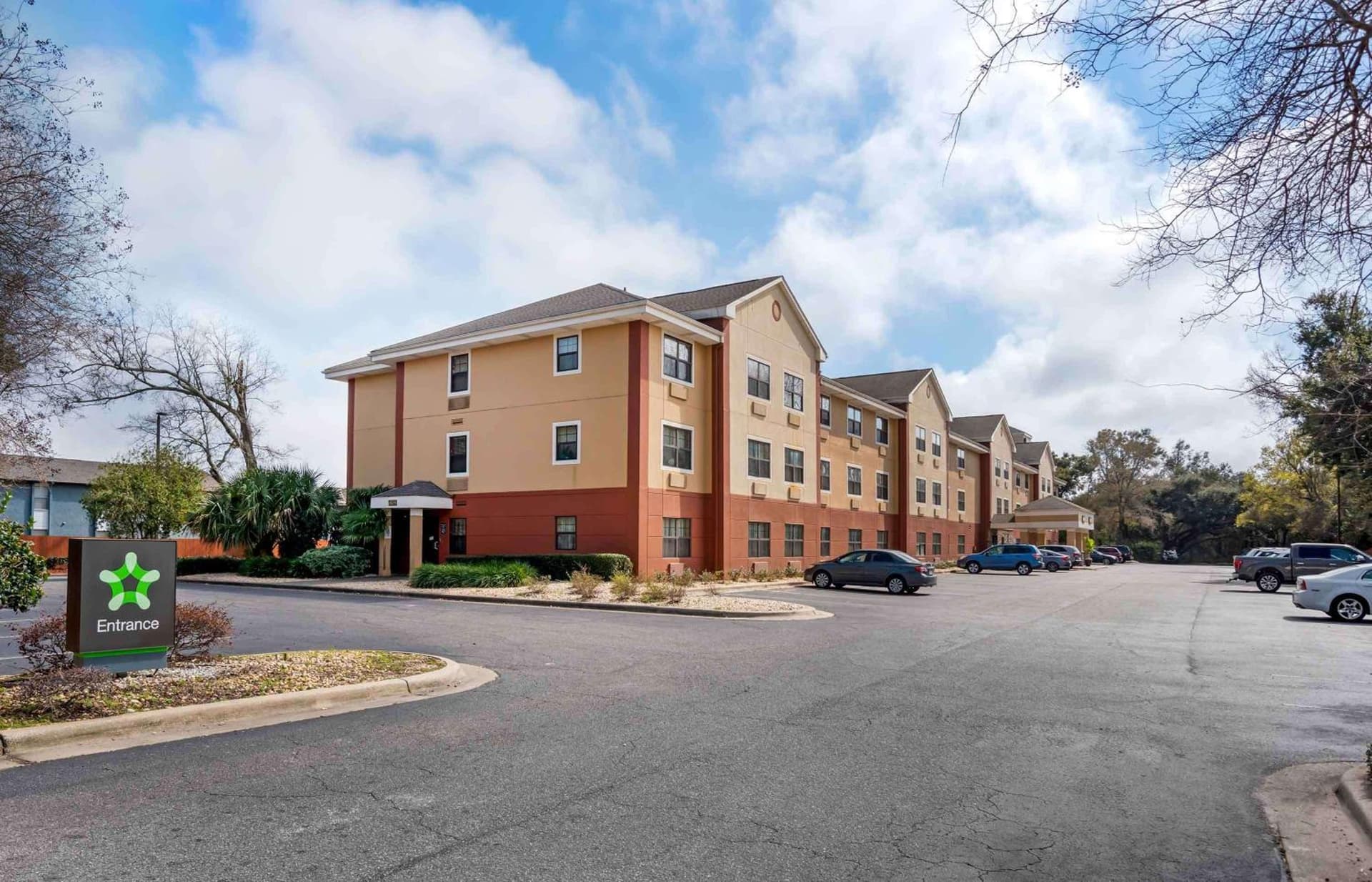 Extended Stay America Suites - Pensacola - University Mall property views in Pensacola, FL — gallery photo 3