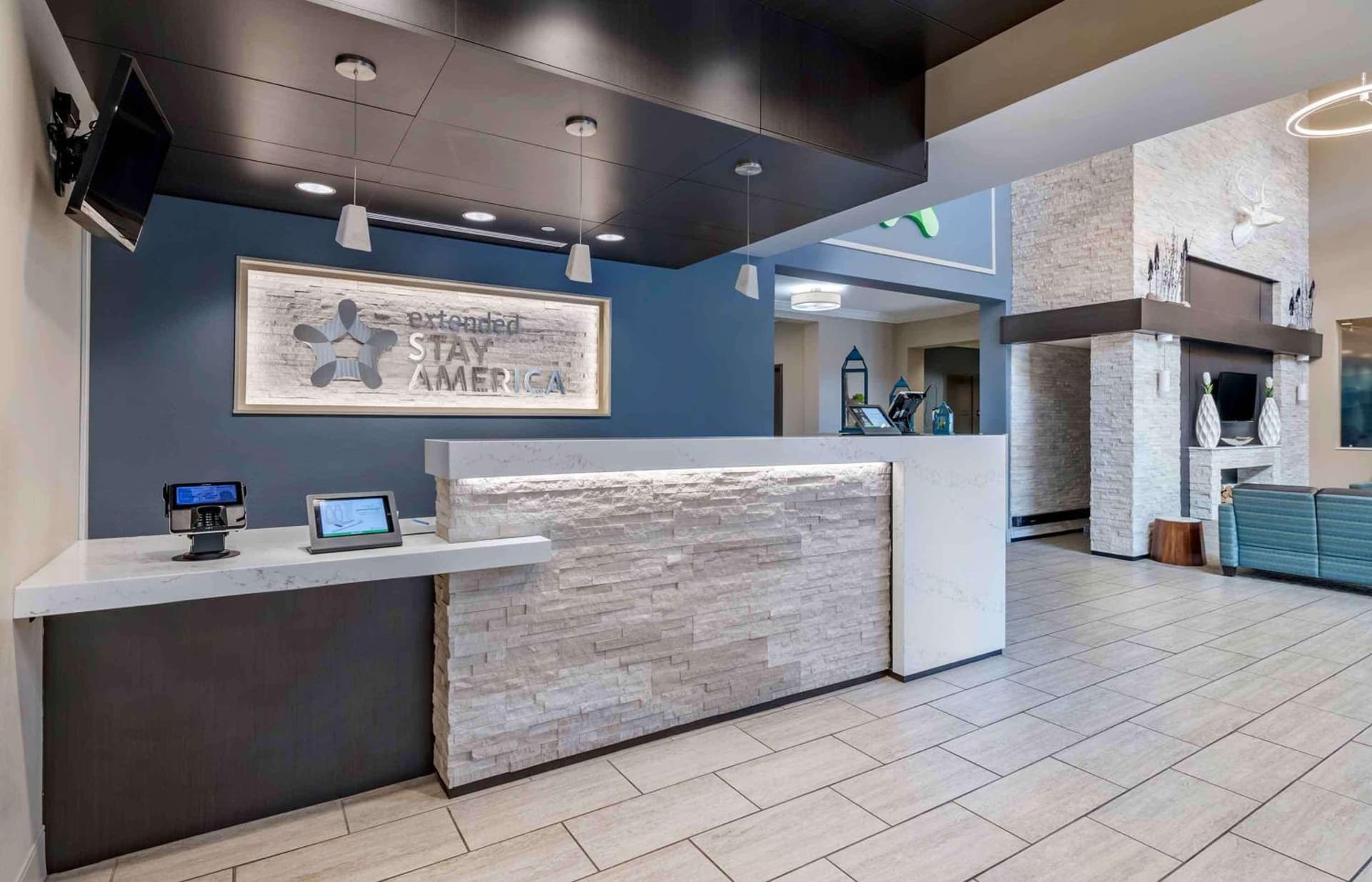 Extended Stay America Premier Suites Lakeland I4 gallery photo in Lakeland, FL — image 51