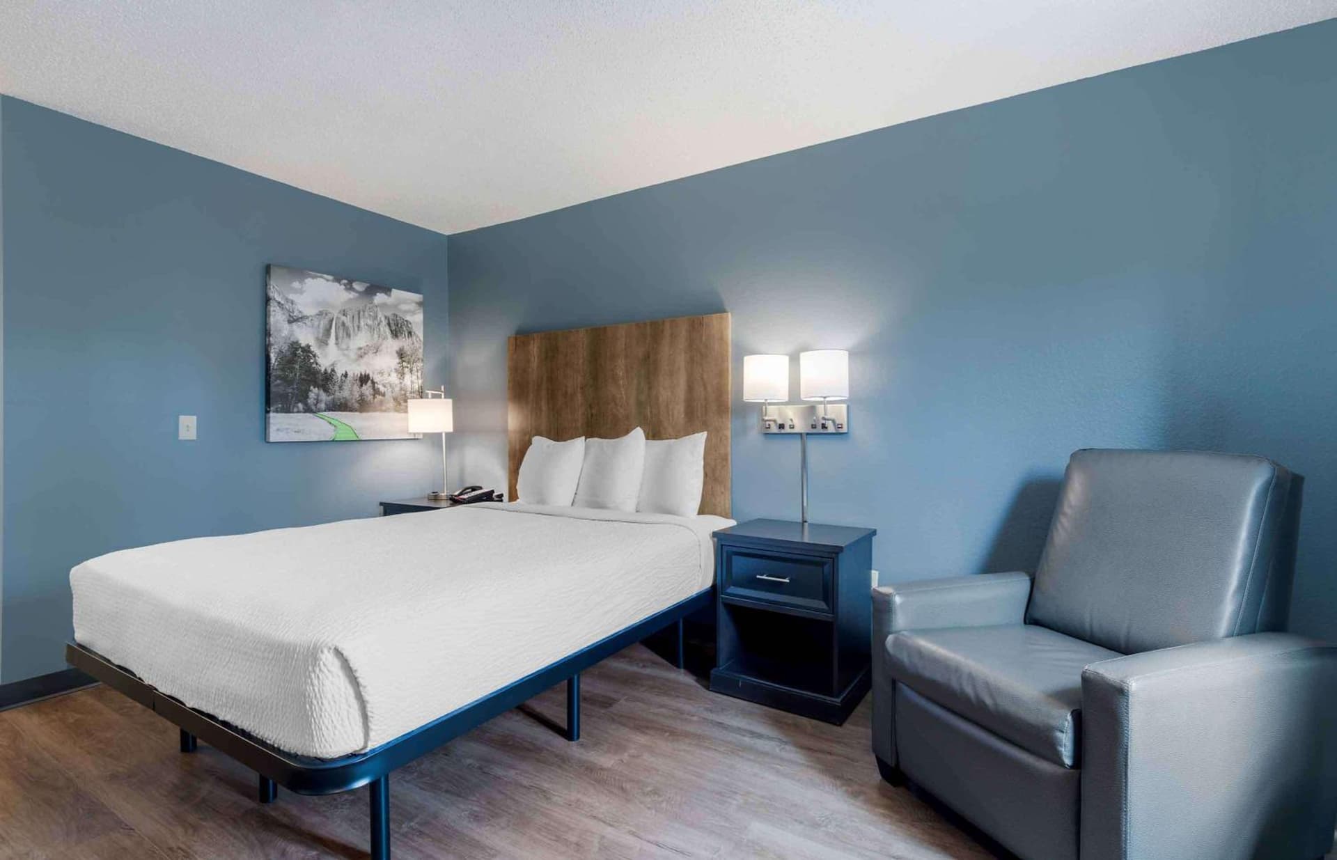 Extended Stay America Premier Suites Lakeland I4 gallery photo in Lakeland, FL — image 39
